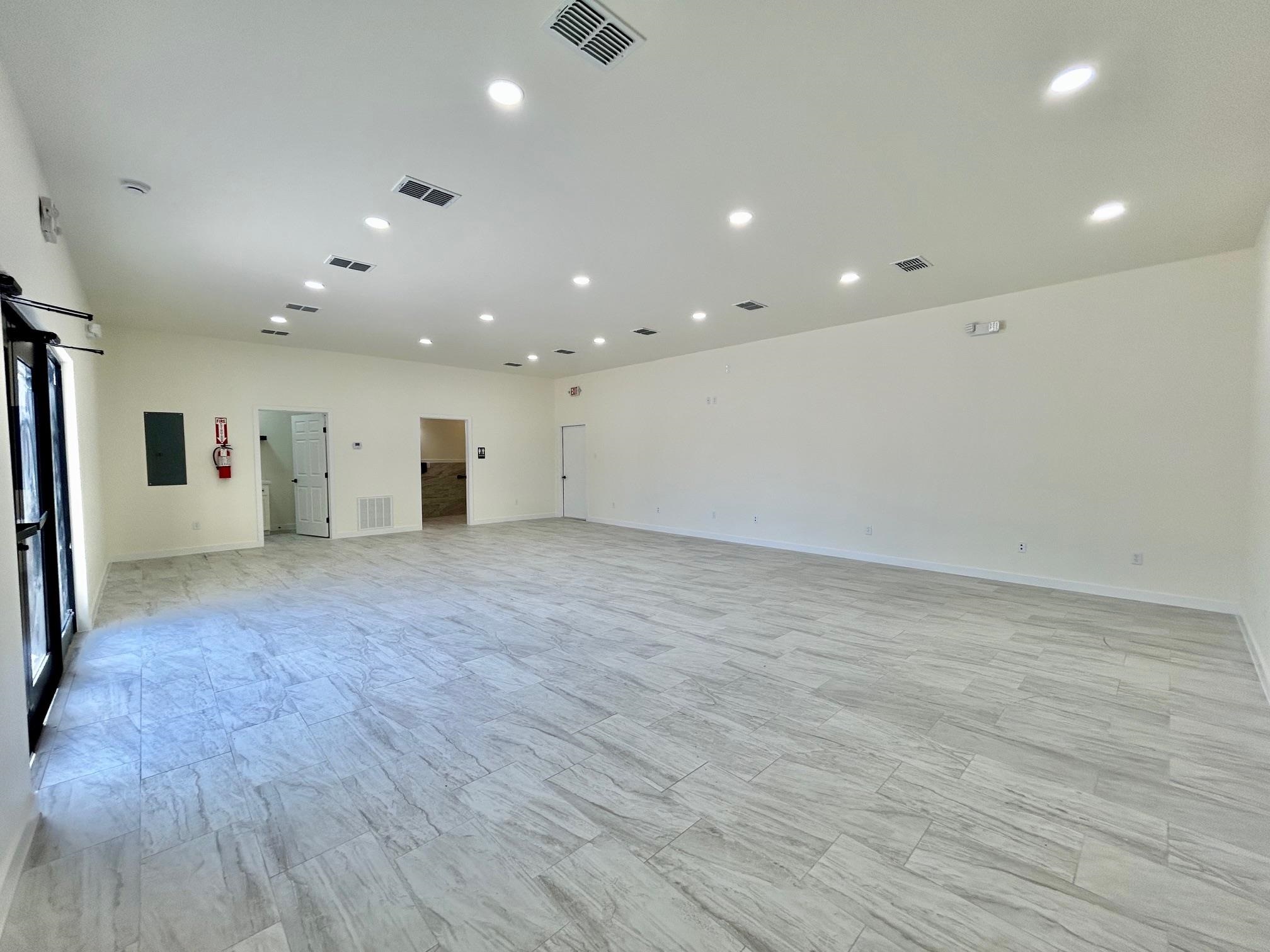 1113 San Bernardo Ave Property Photo 11