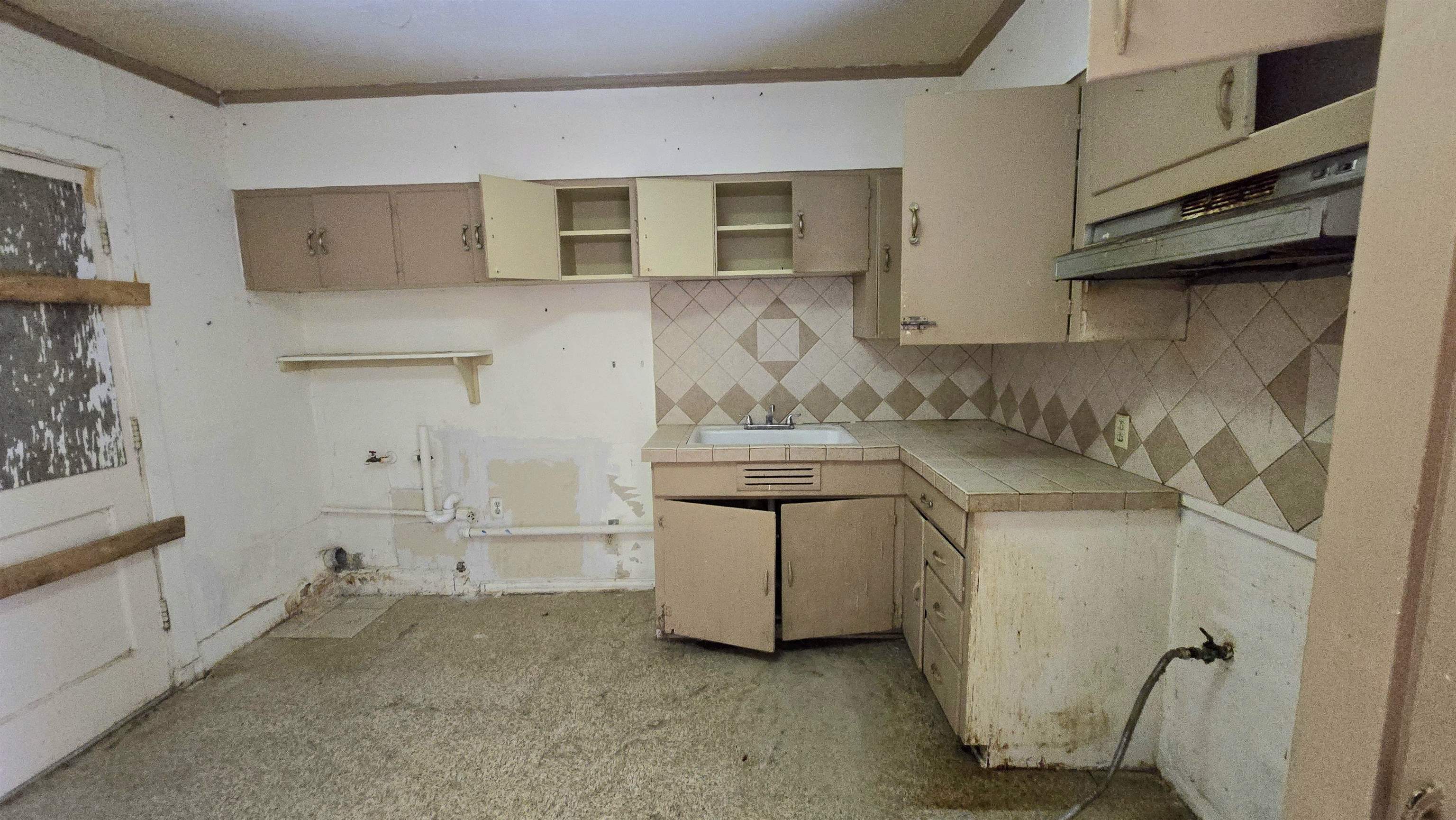 600 A&b Cherry Hill Dr Property Photo 5