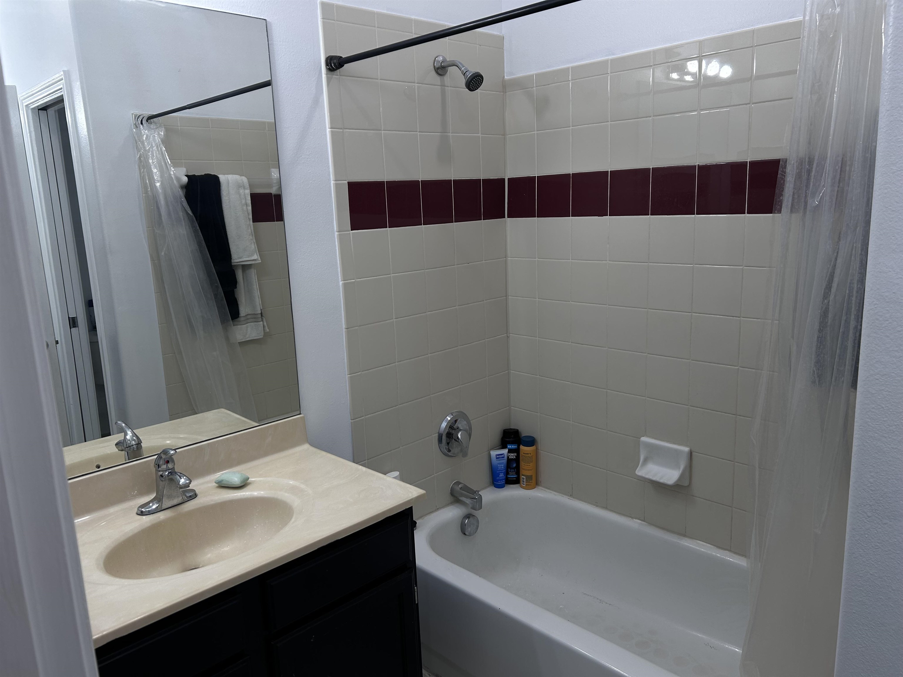 2445 Monarch Dr 303 Property Photo 20