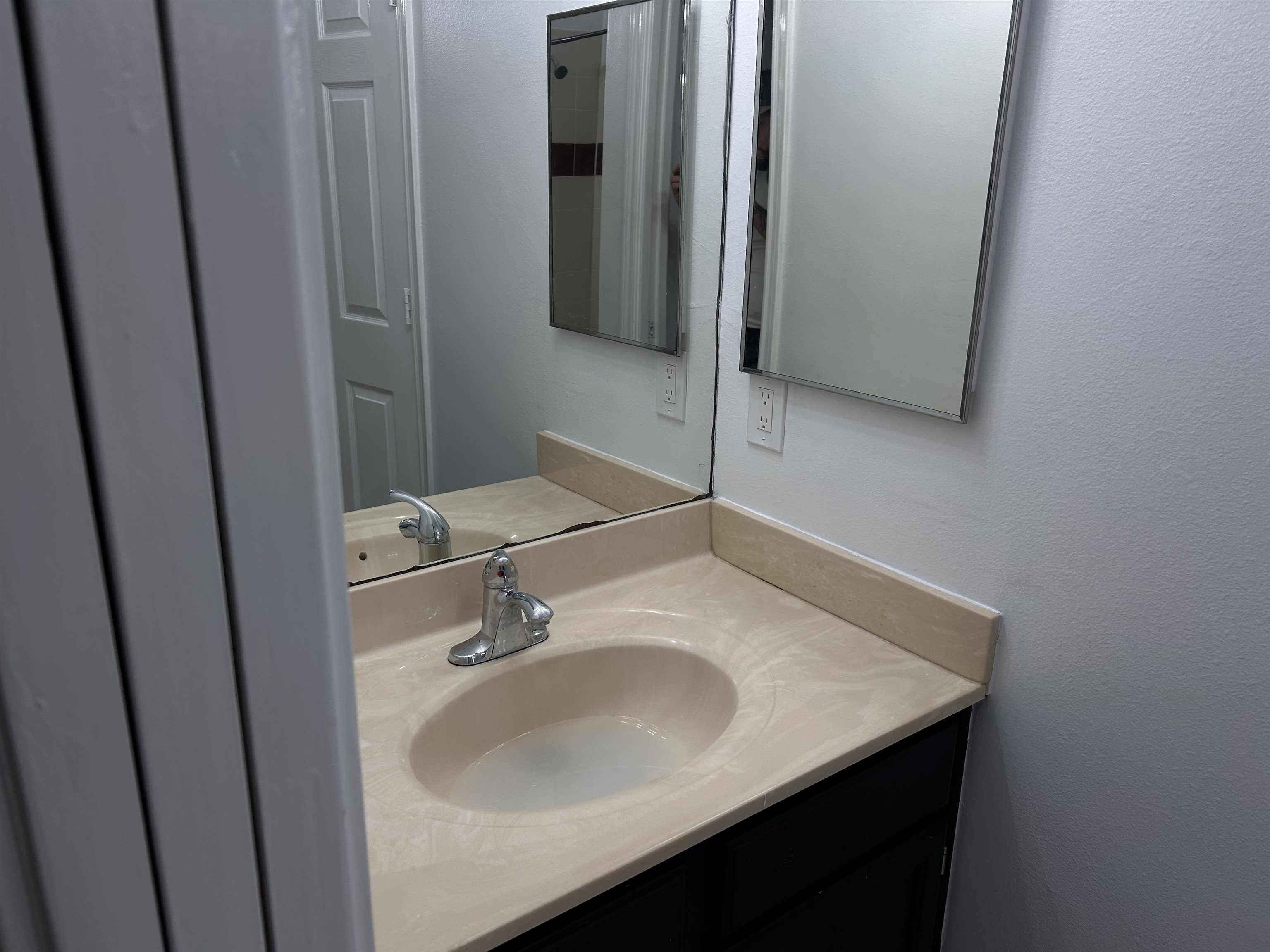 2445 Monarch Dr 303 Property Photo 18