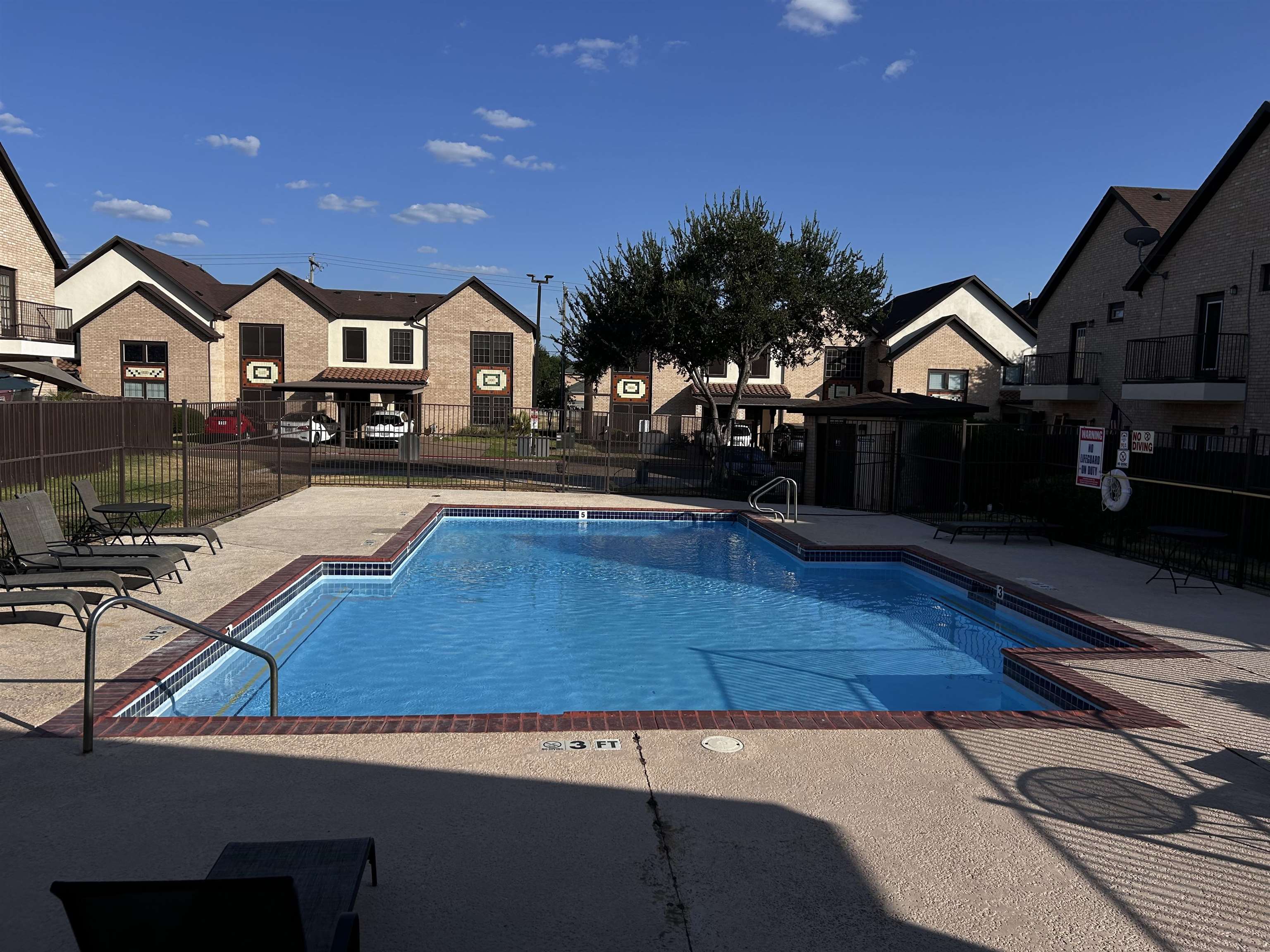 2445 Monarch Dr 303 Property Photo 24
