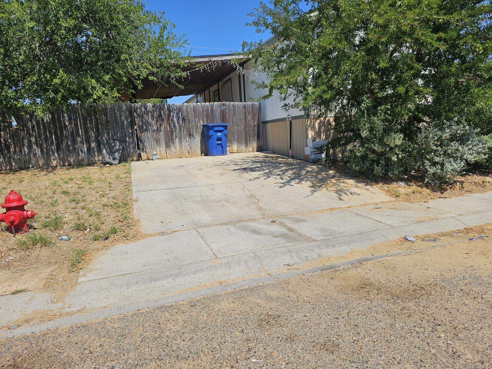 613 Valeria Lp Property Photo 1