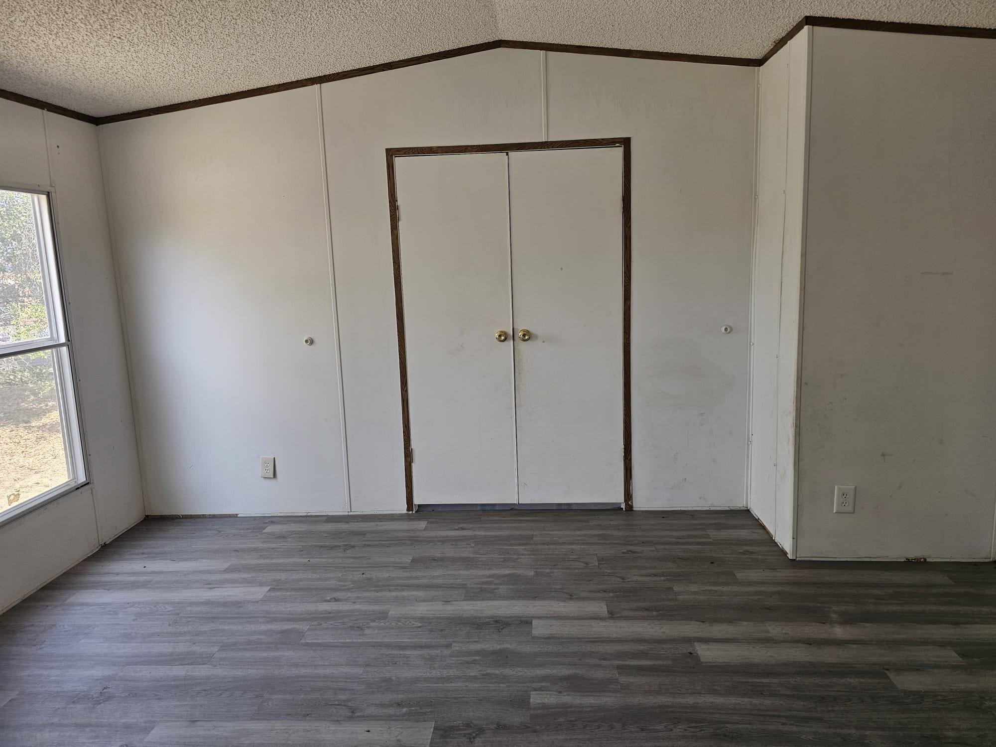 613 Valeria Lp Property Photo 11
