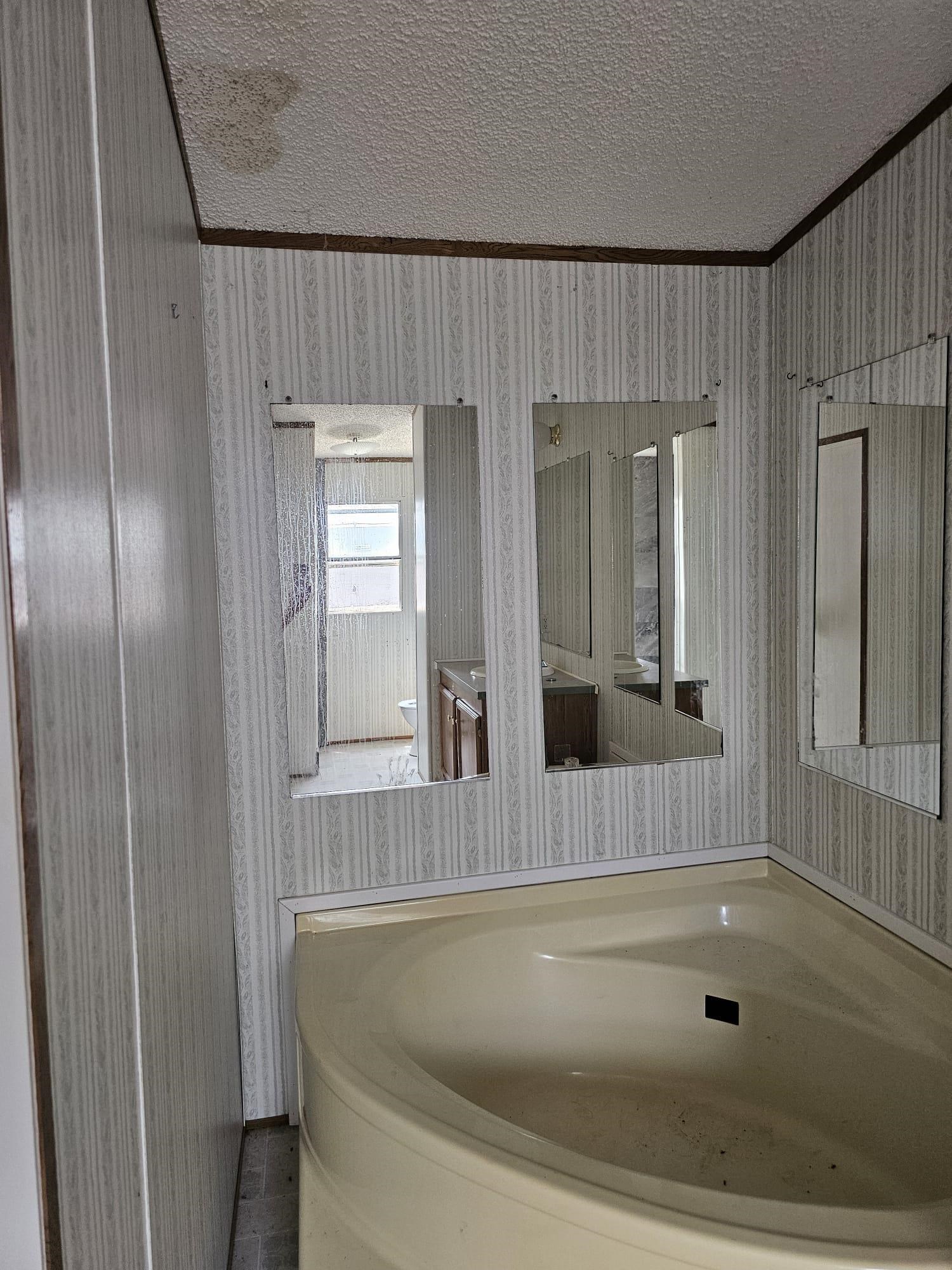 613 Valeria Lp Property Photo 21