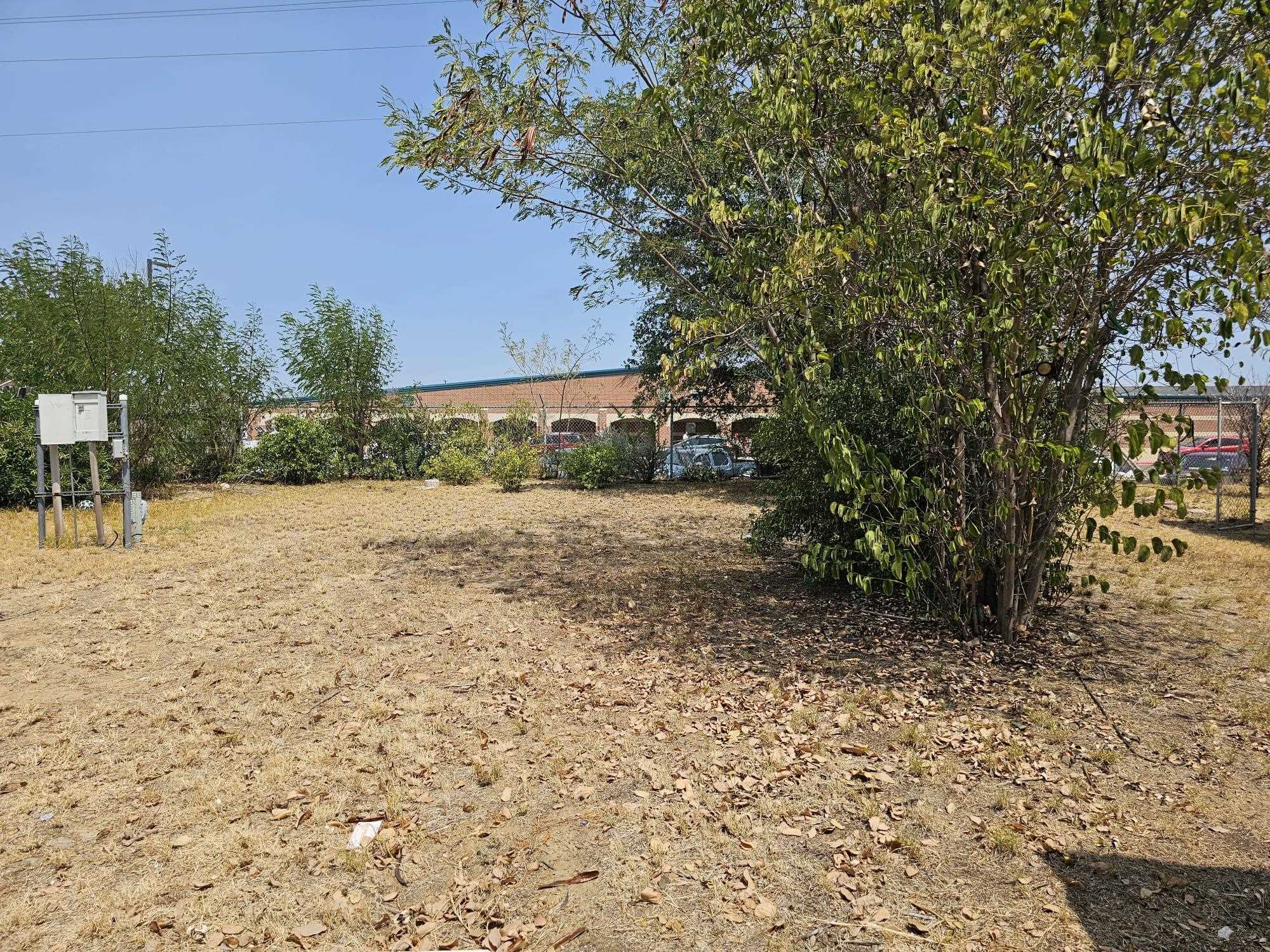 613 Valeria Lp Property Photo 22