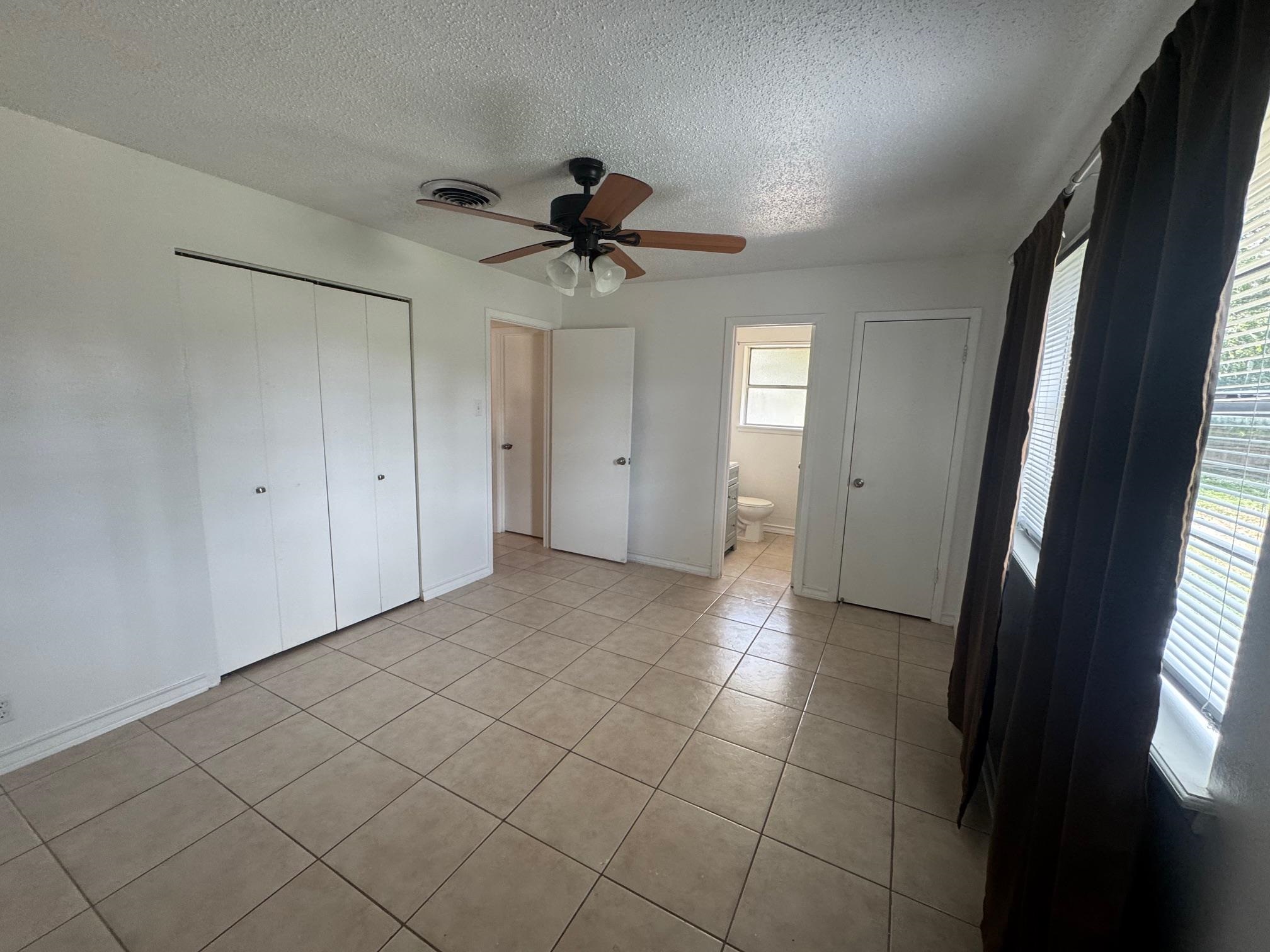 304 Richmond Ct Property Photo 18