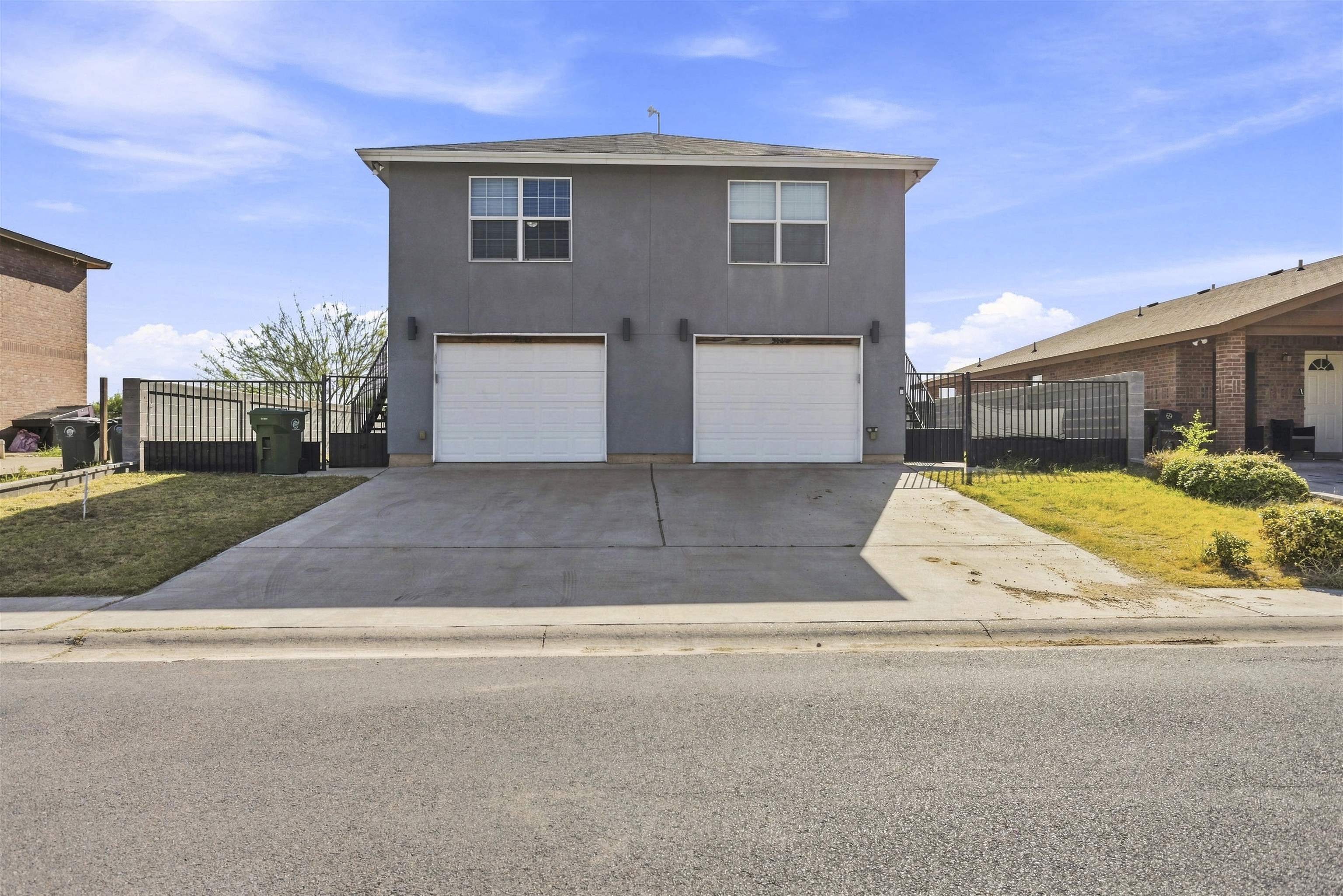 214 Allen Dr B Property Photo 1