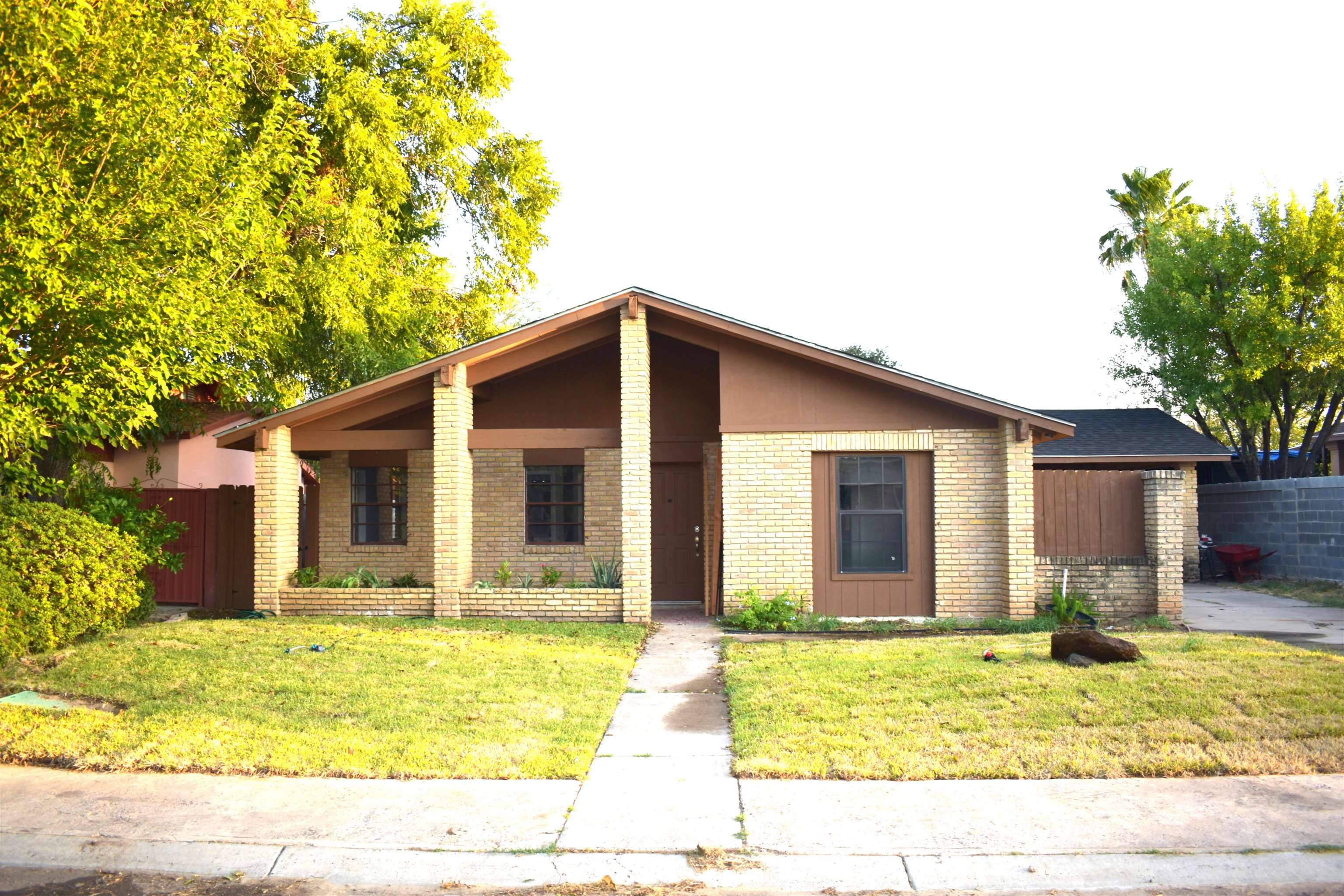 3313 Cortez Blvd Property Photo 1