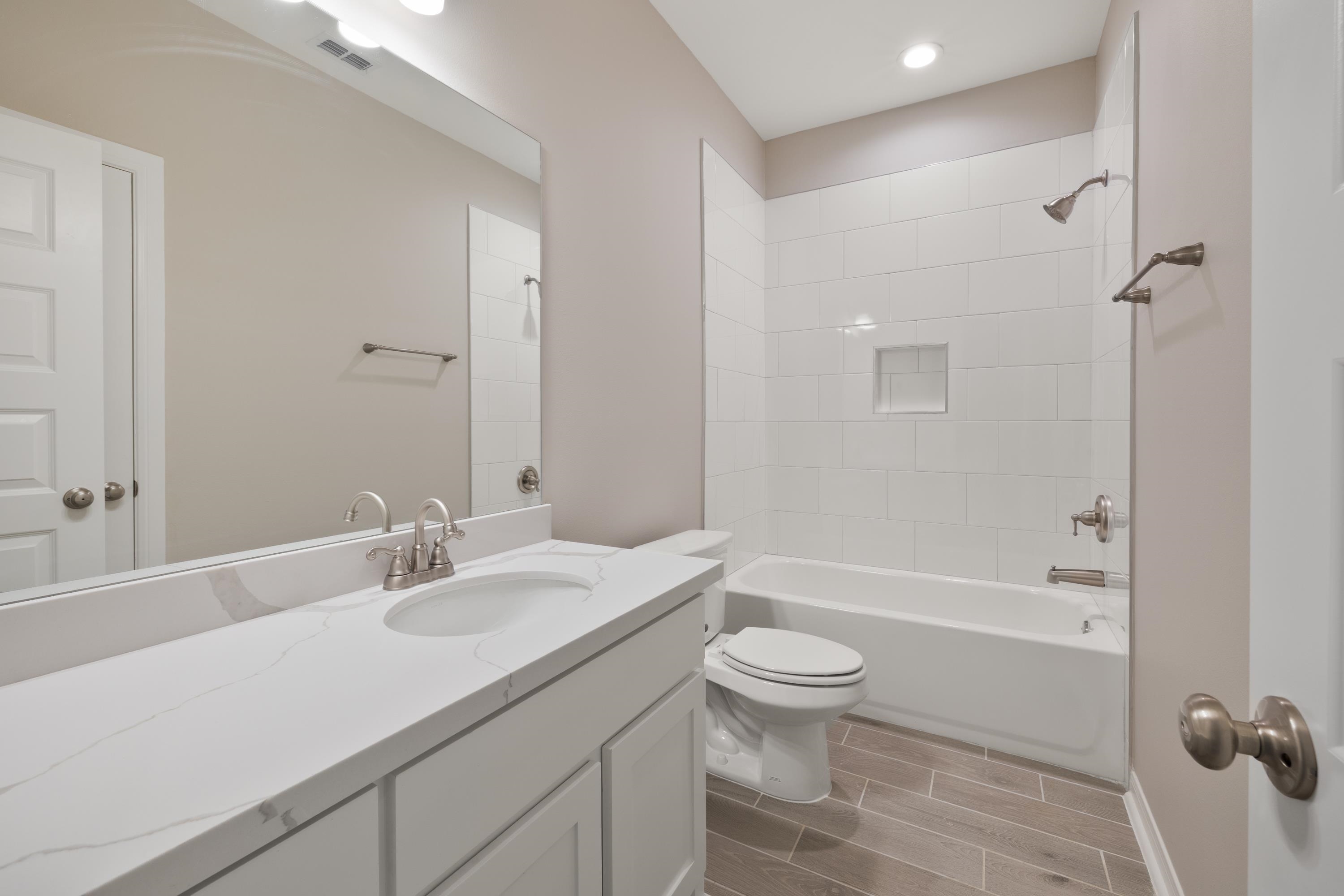 5402 Moses Lp. Property Photo 9