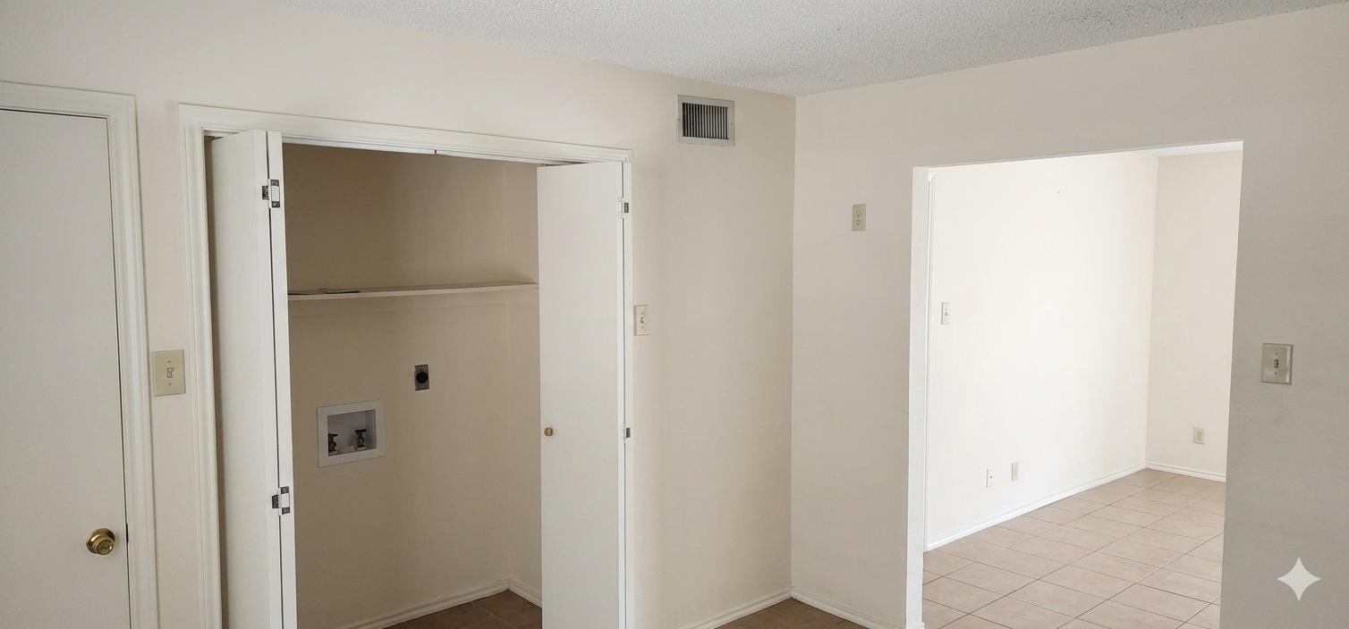3202 Chacota St 1 Property Photo 8