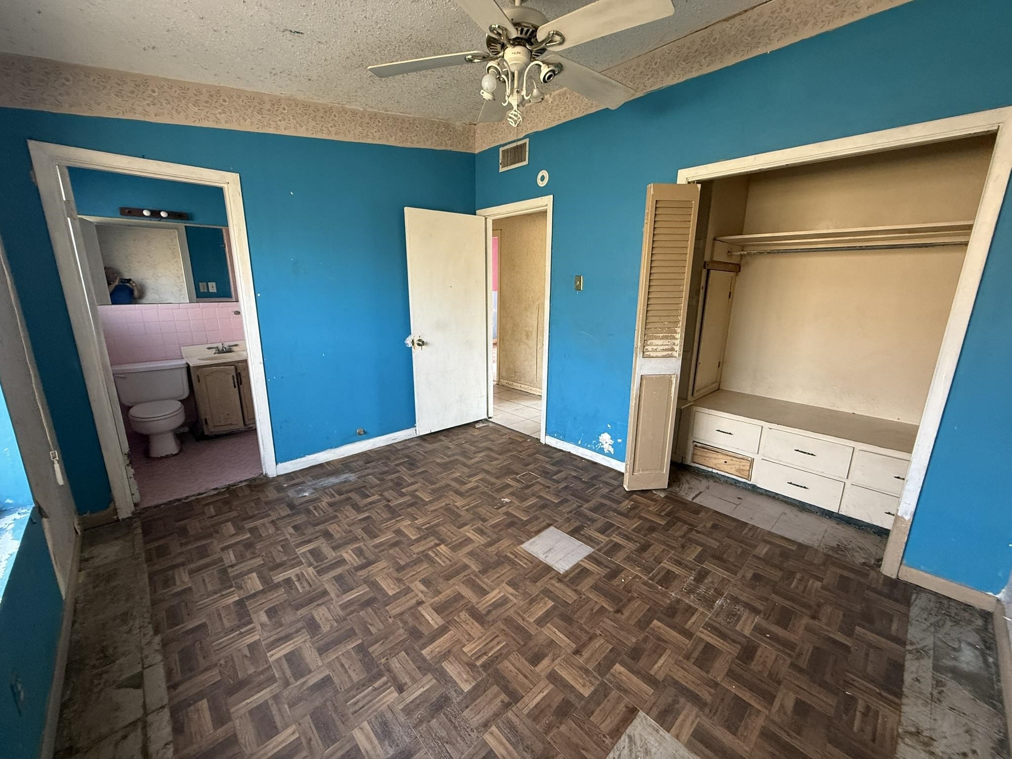 2121 San Jose St Property Photo 17