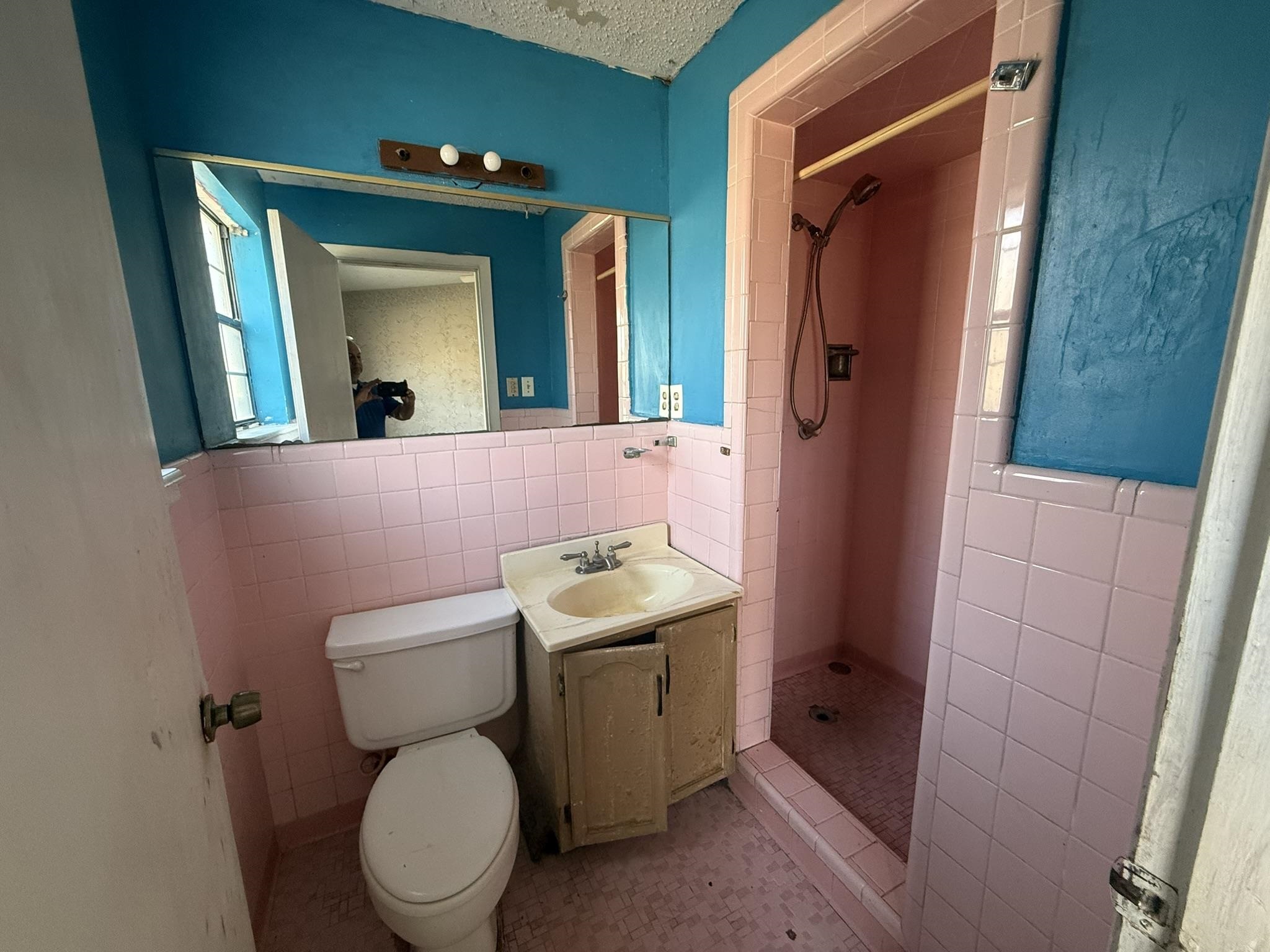2121 San Jose St Property Photo 18