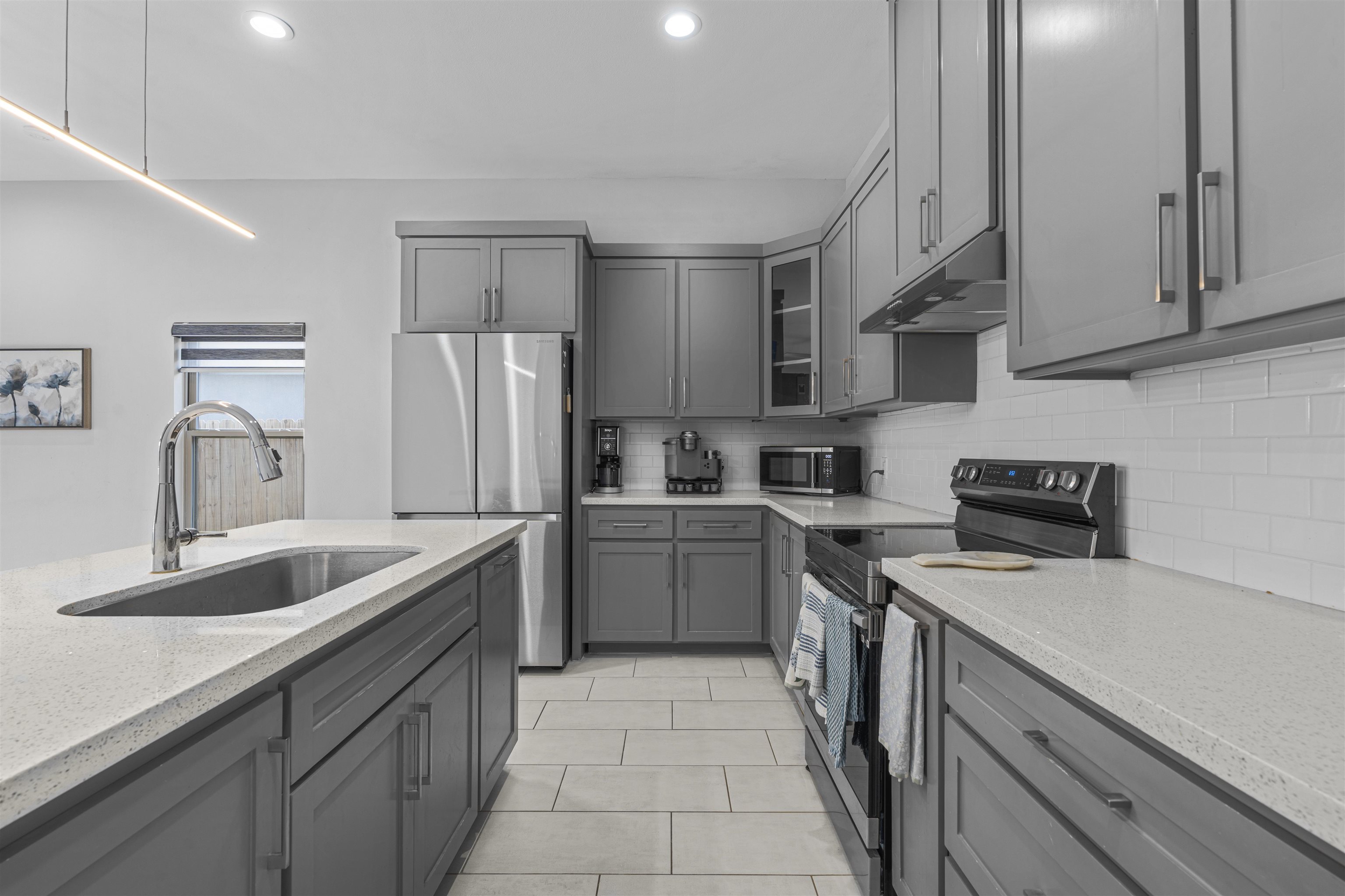 1414 El Caporal Dr. Property Photo 12