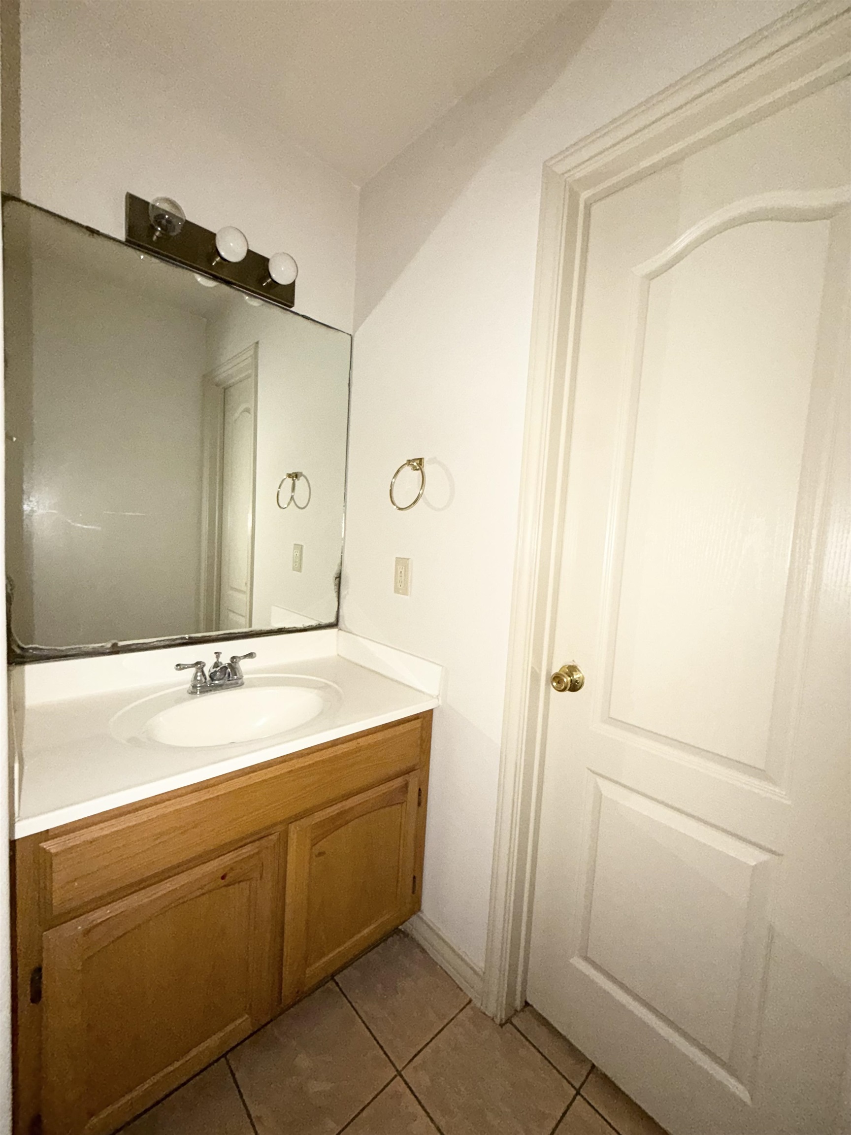 419 W Eistetter St 10 Property Photo 11