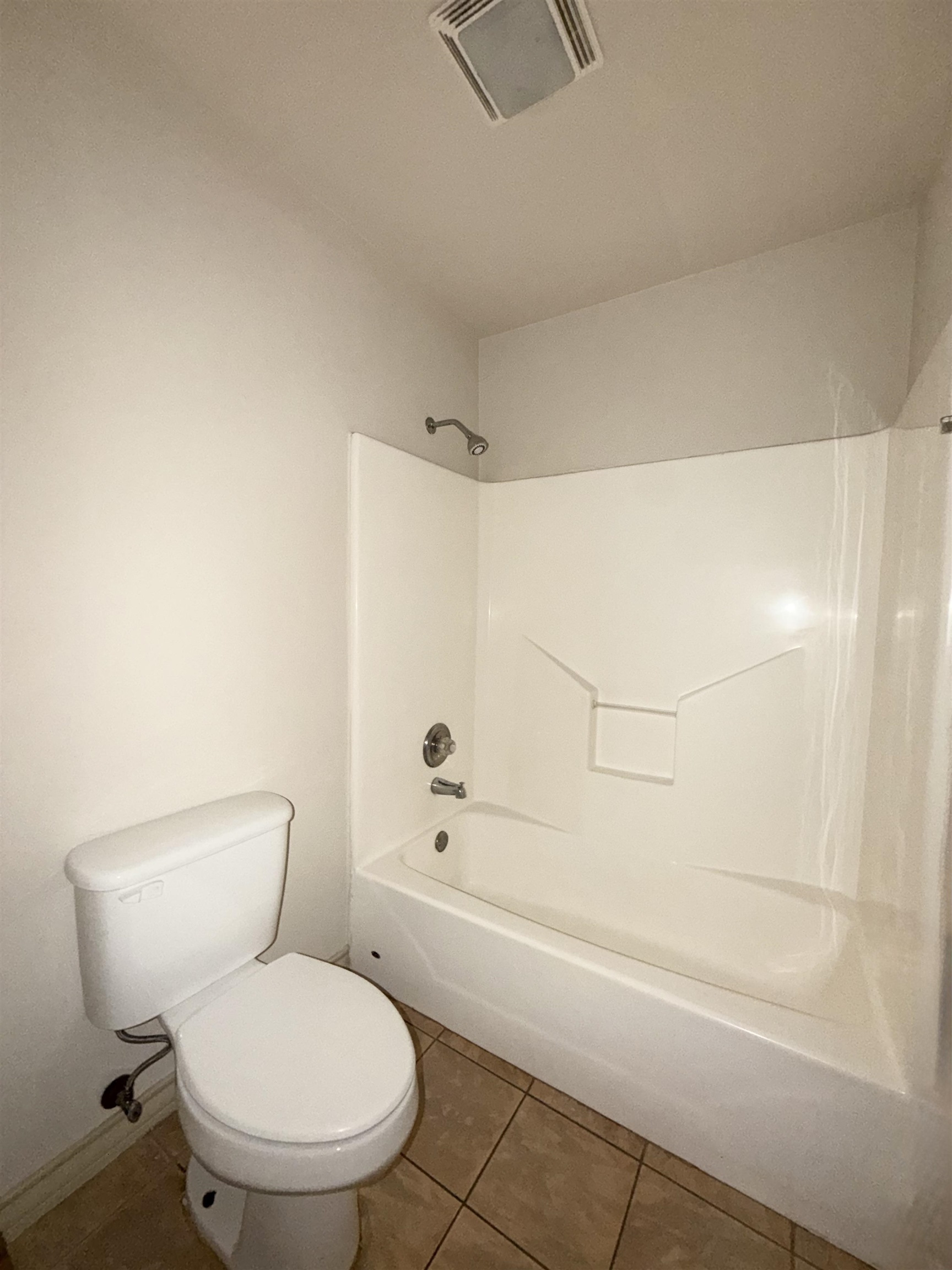 419 W Eistetter St 10 Property Photo 12