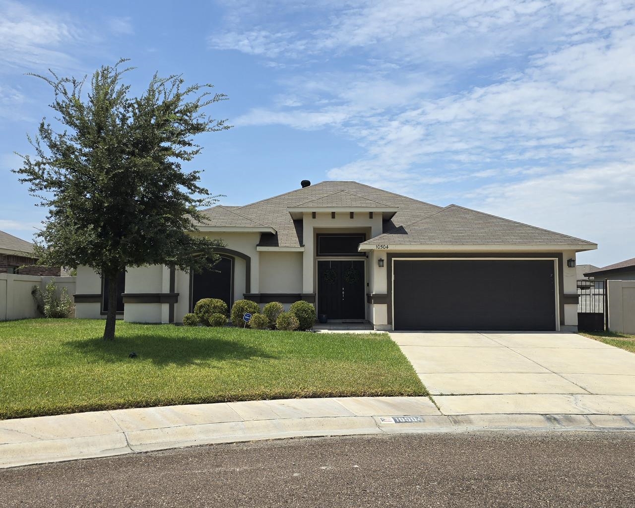 10504 Mahara Dr Property Photo 1