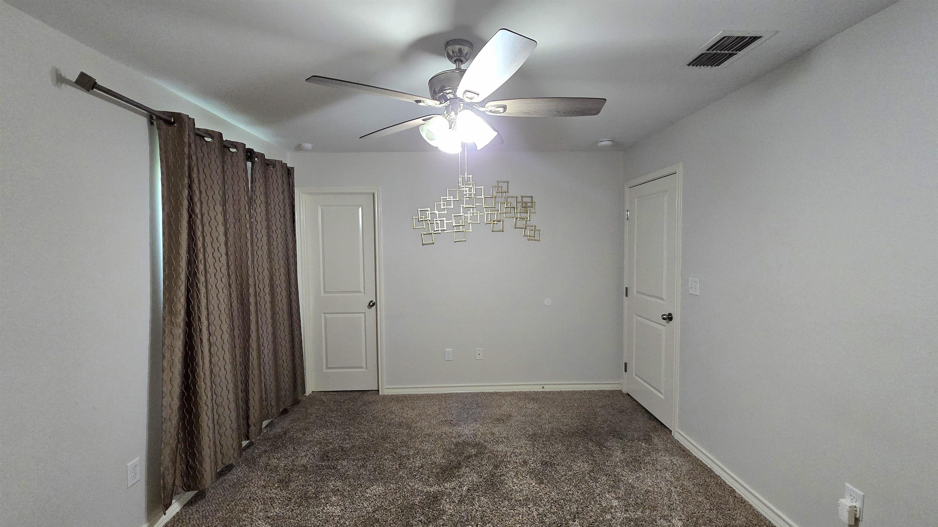 10504 Mahara Dr Property Photo 19