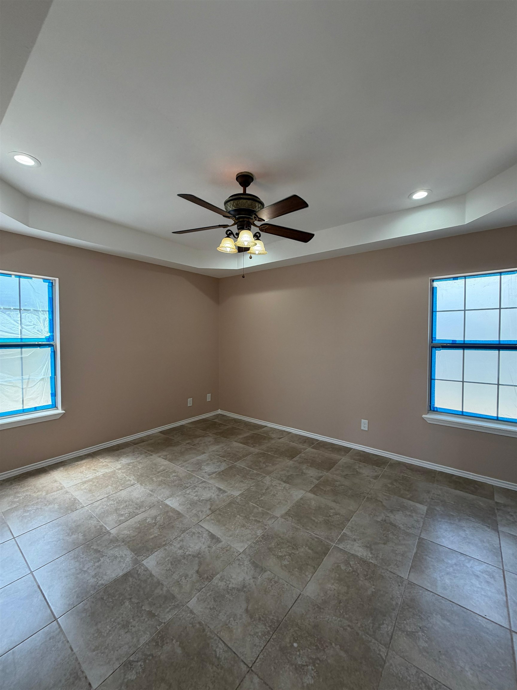 2114 E Price St Property Photo 14