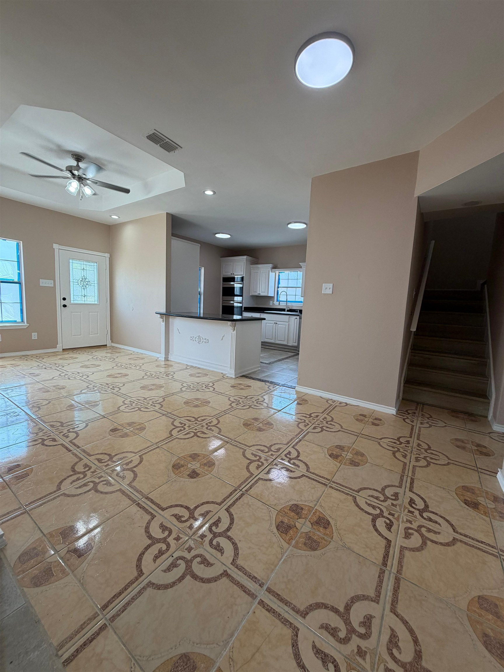 2114 E Price St Property Photo 24