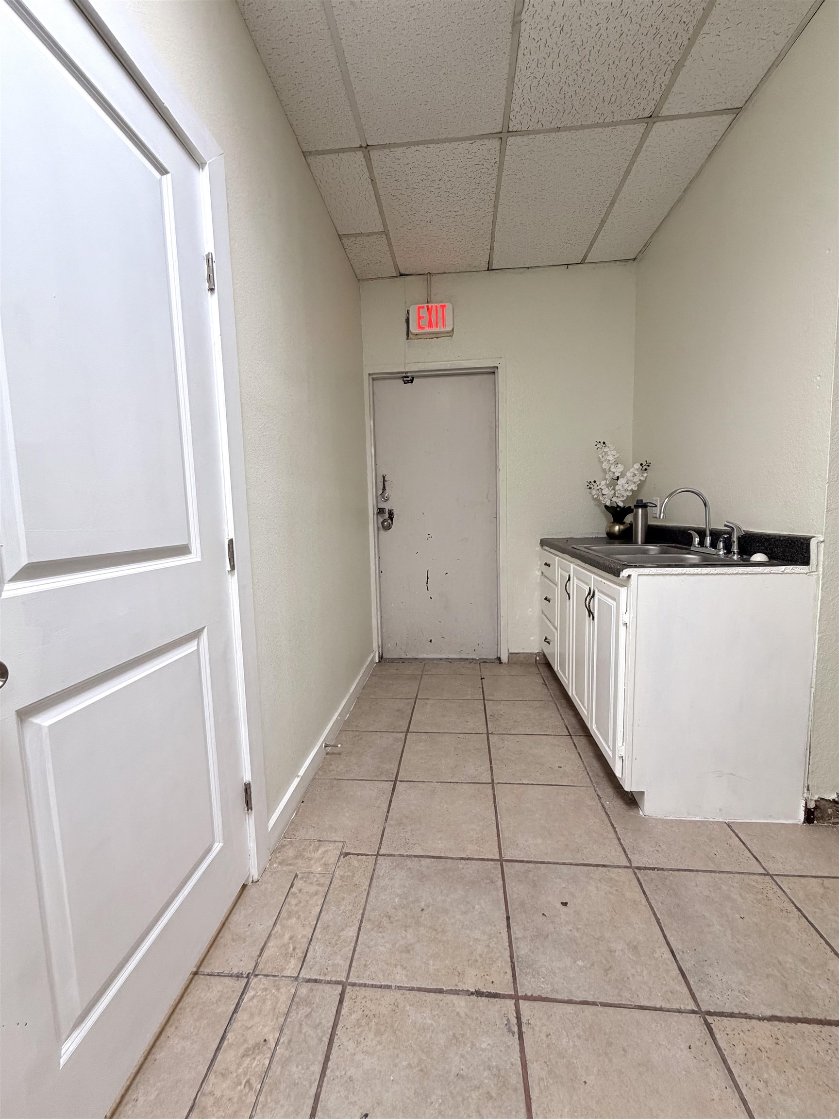 666 Prada-machin Dr Property Photo 8