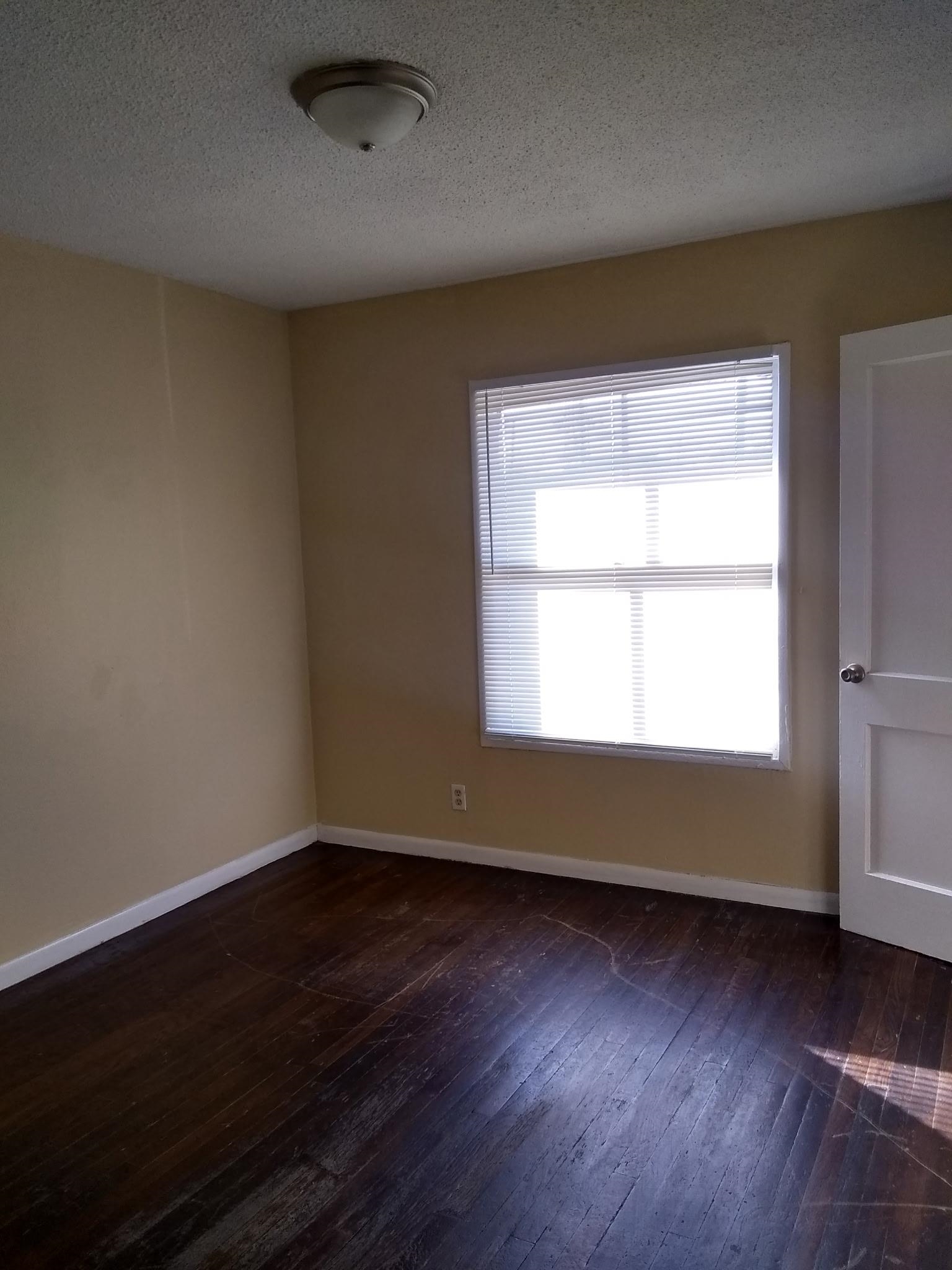 1414 Lyon St Property Photo 9