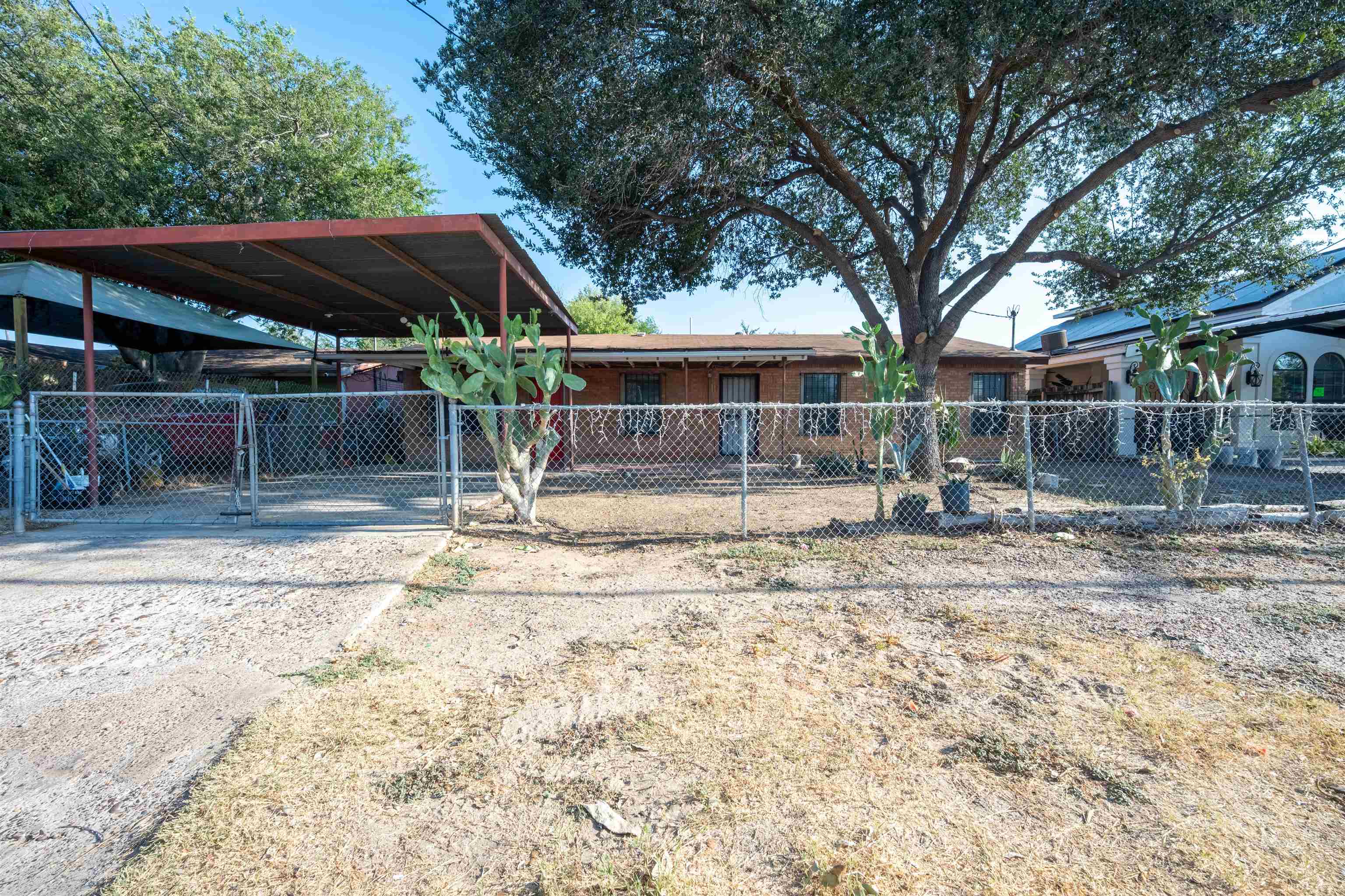 1010 San Pedro St Property Photo 1