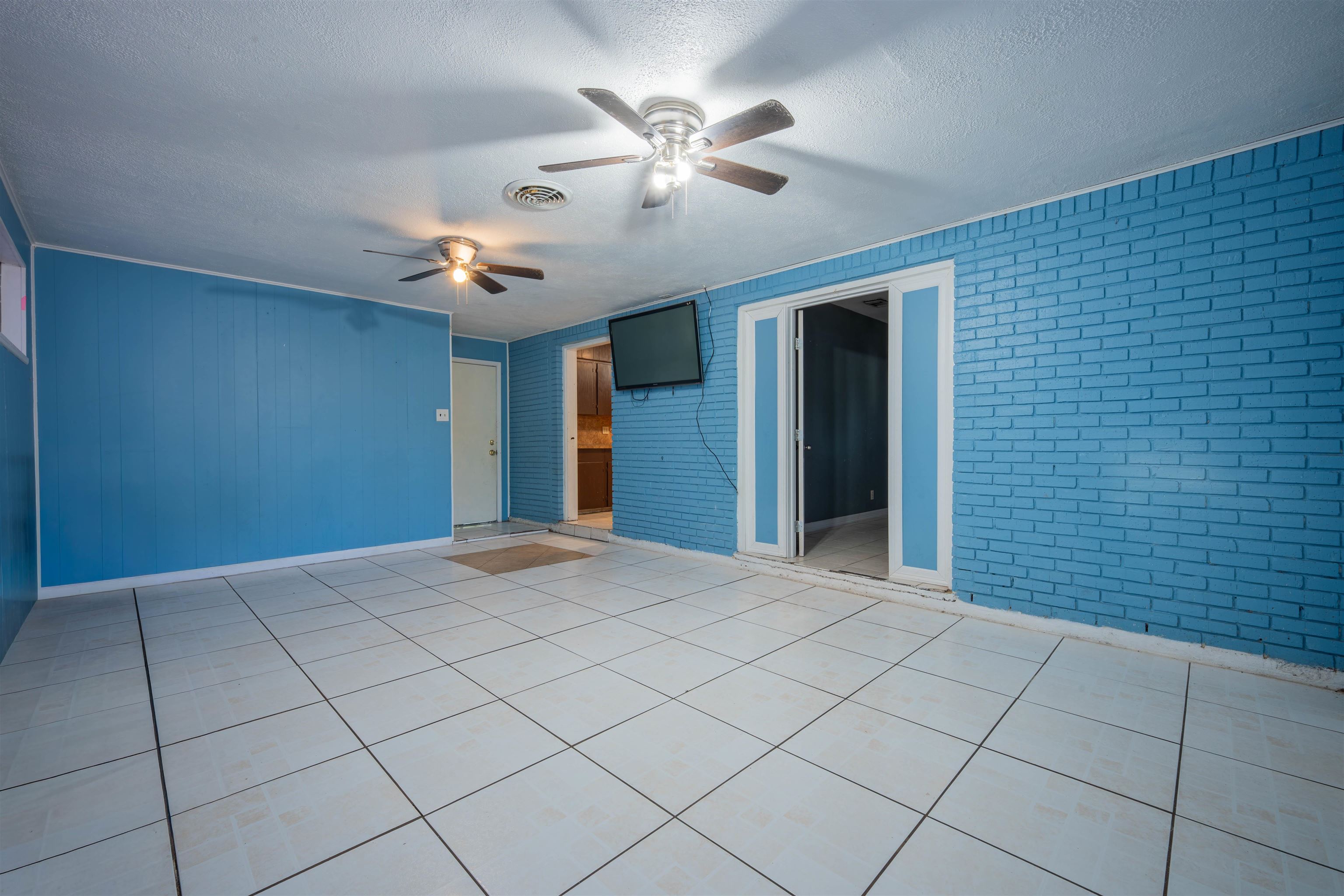 1010 San Pedro St Property Photo 5