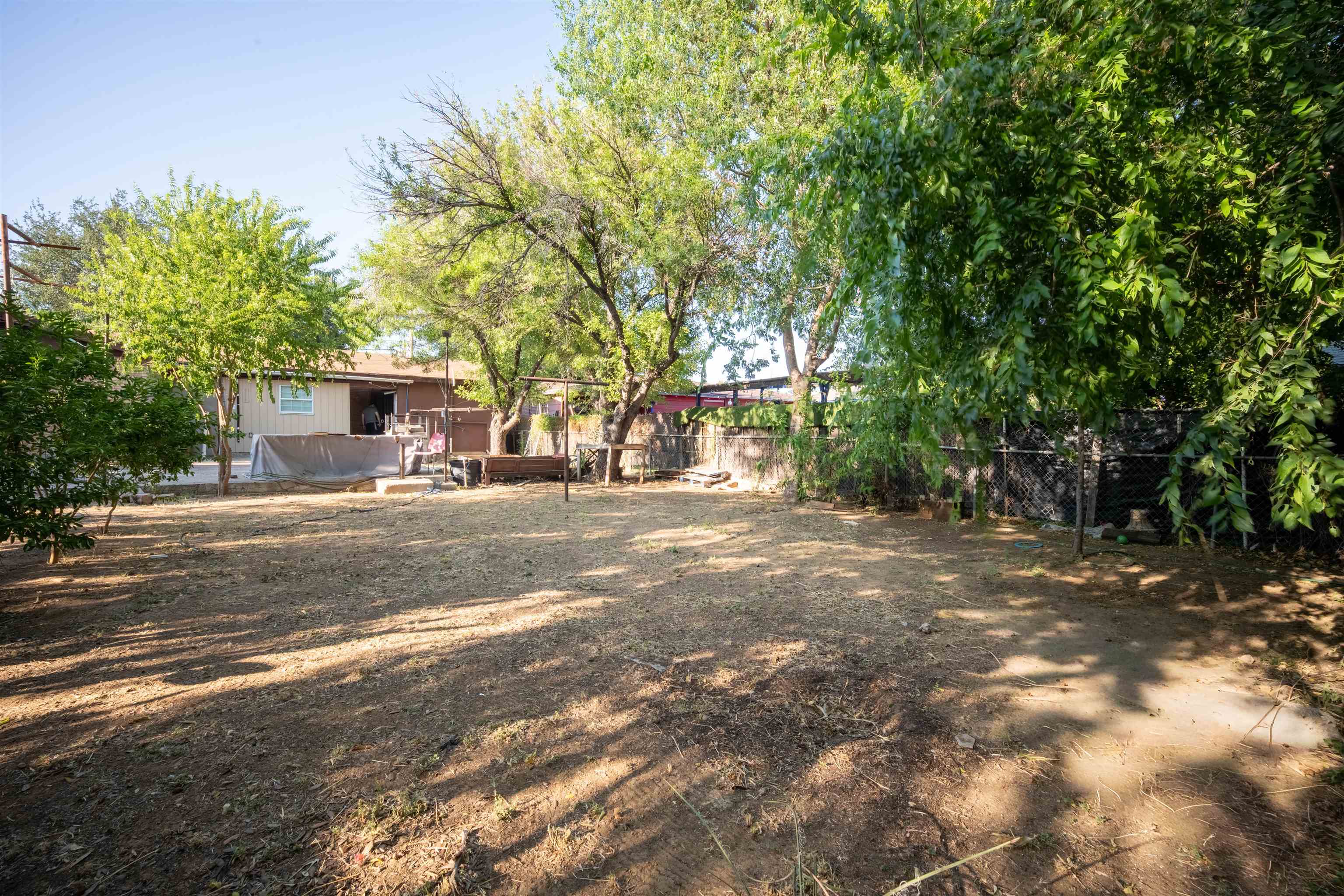 1010 San Pedro St Property Photo 25