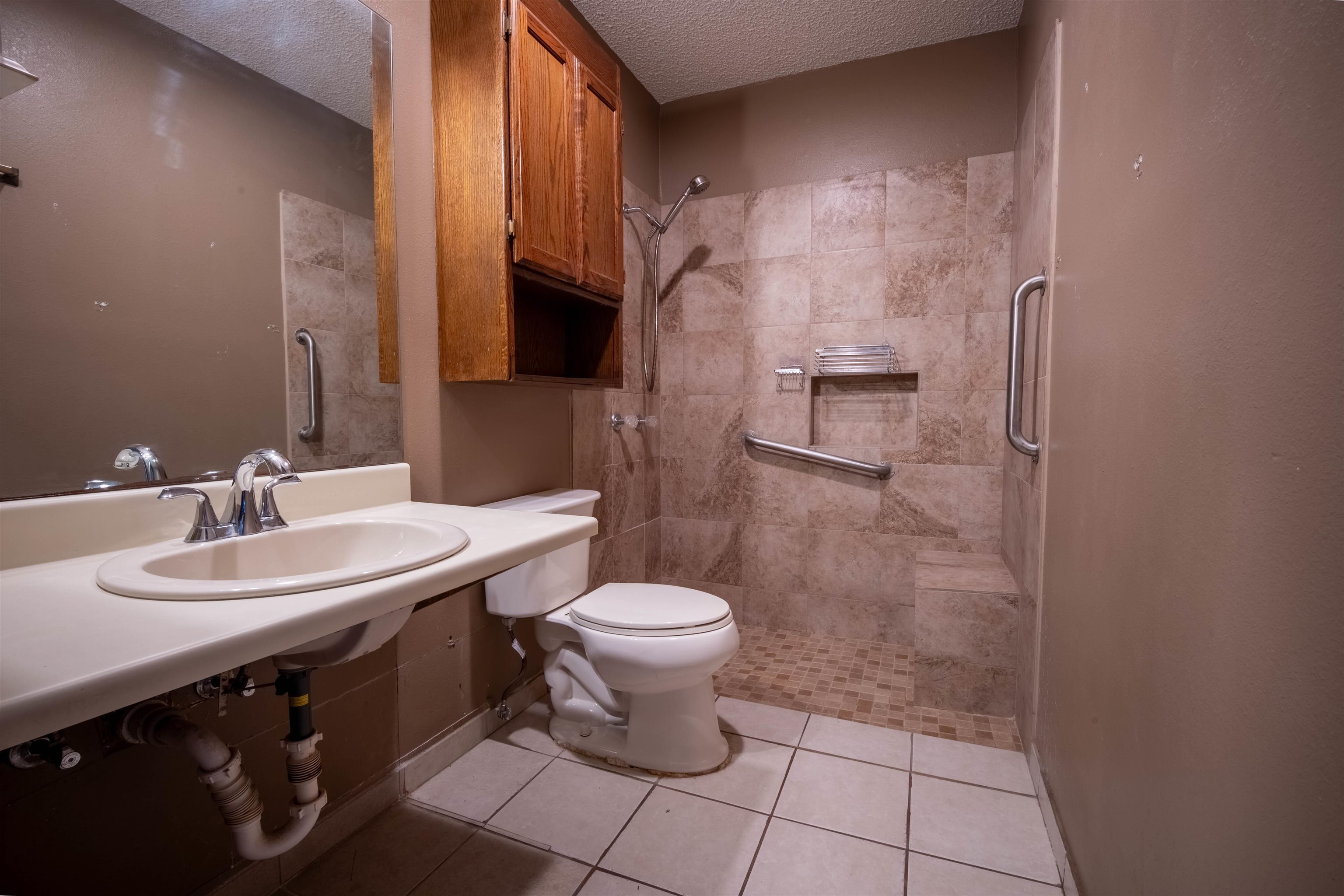305 Albany Dr Property Photo 20