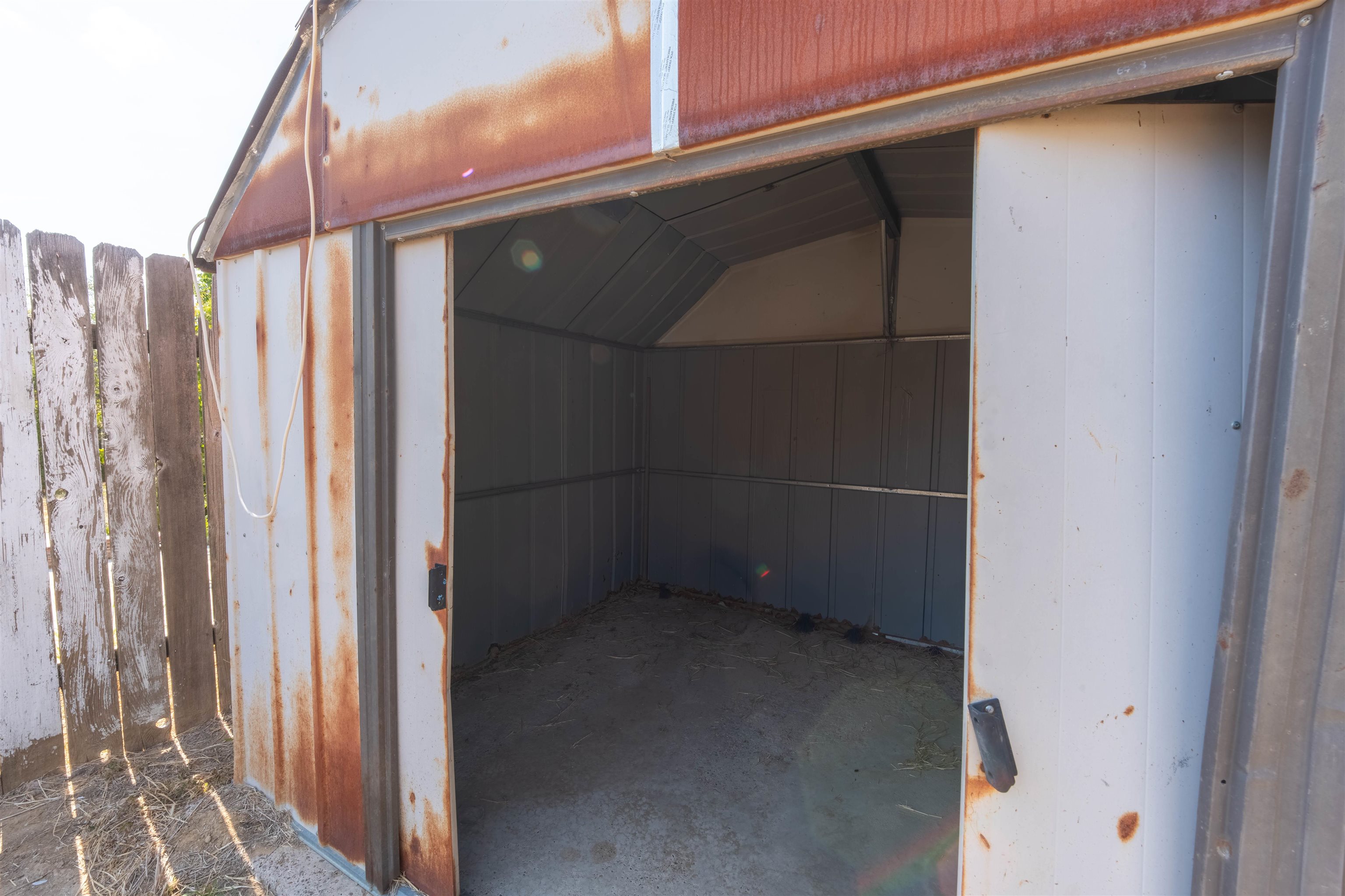 506 Zoque Dr Property Photo 15