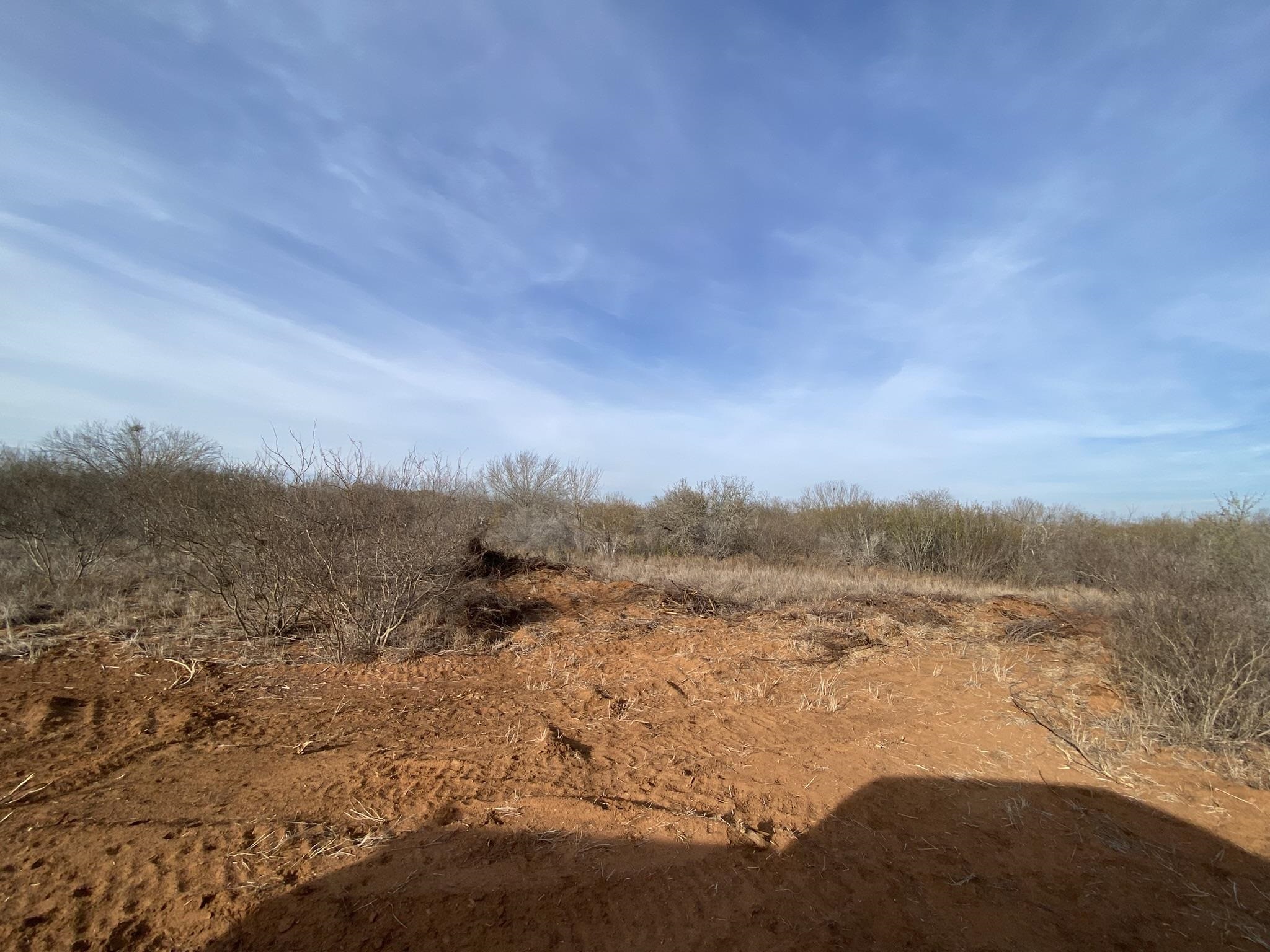 002 Ranch Rd Property Photo 3