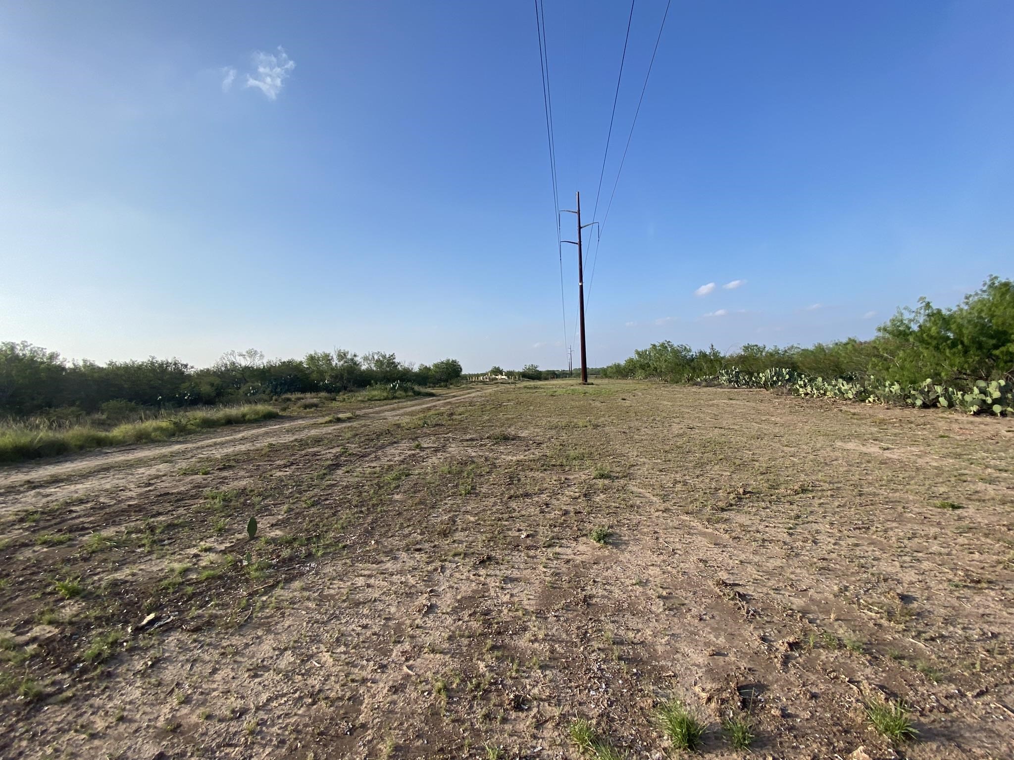 006 Ranch Rd Property Photo 7