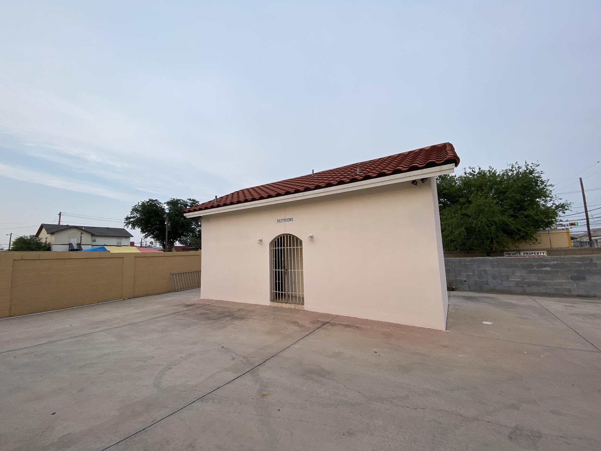 620 Victoria St Property Photo 5