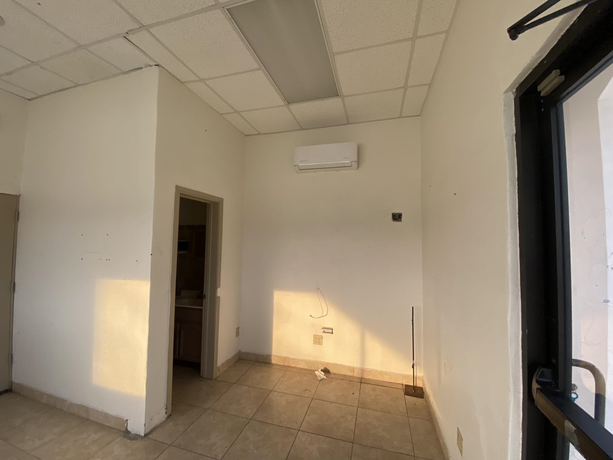 620 Victoria St Property Photo 10