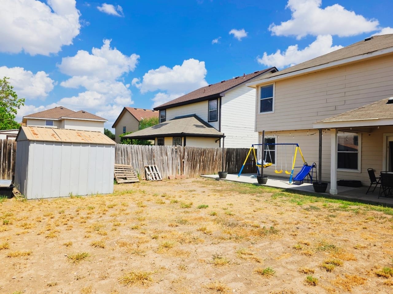 17526 College Port Dr Property Photo 16
