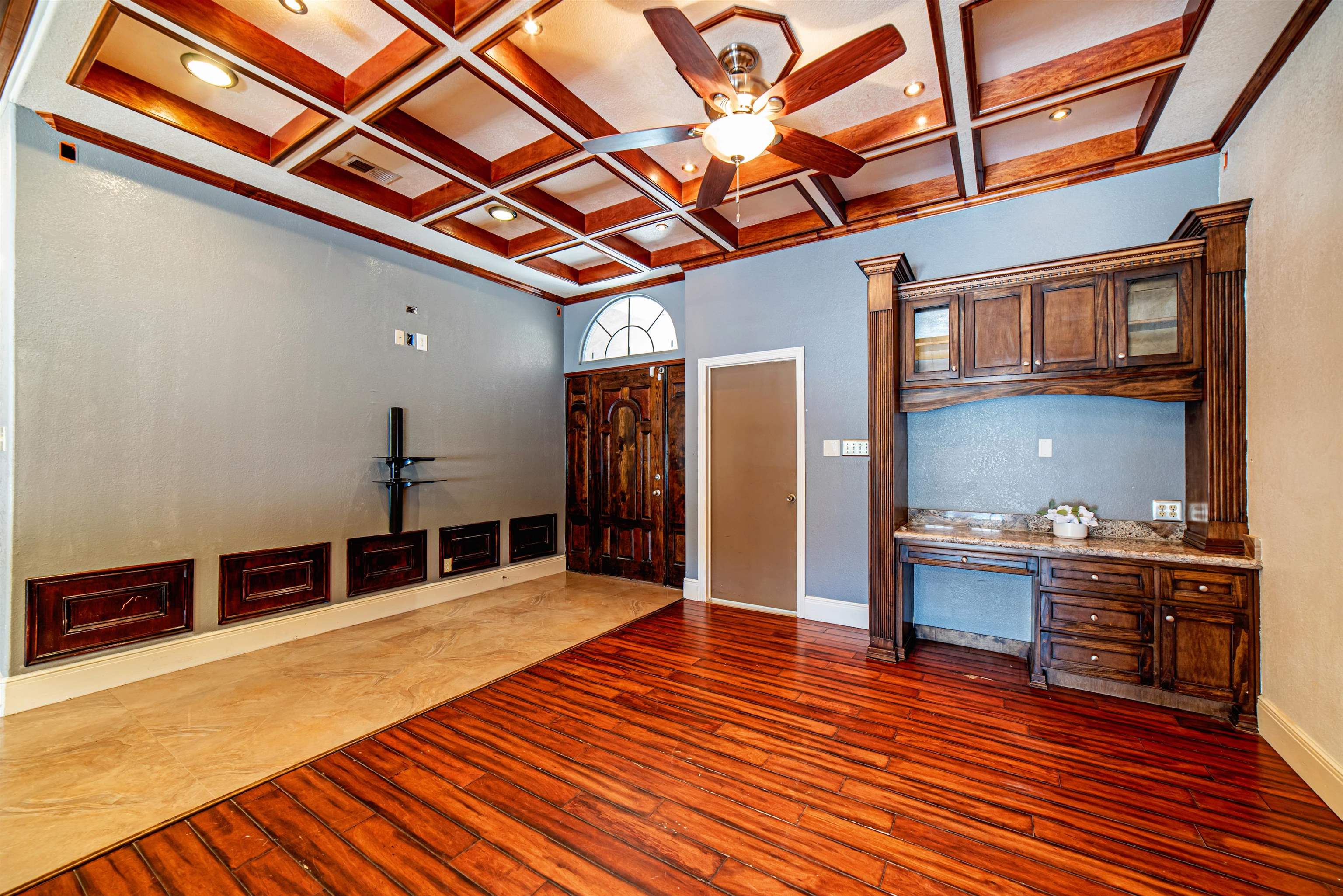 9666 White Wing Lp Property Photo 4