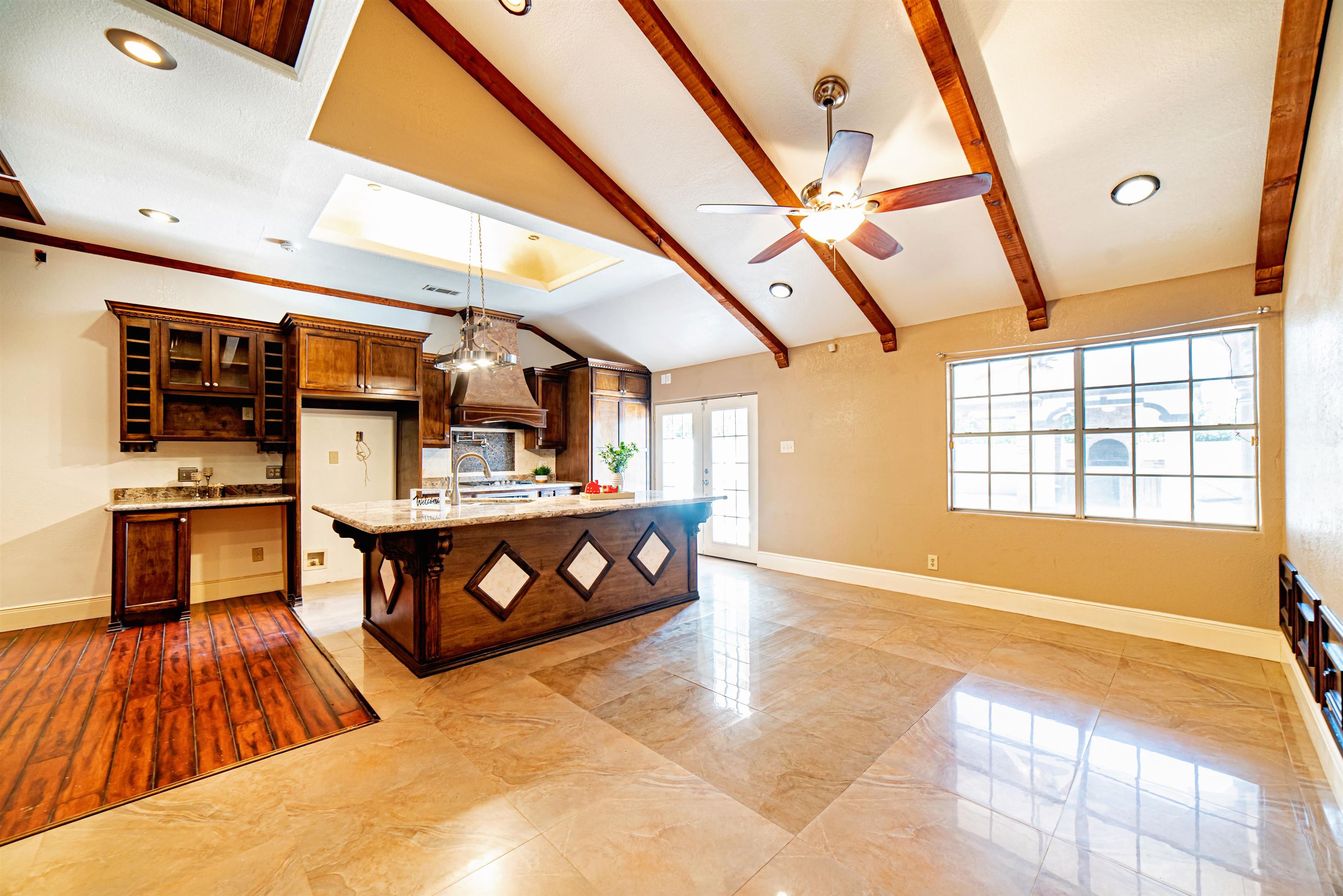 9666 White Wing Lp Property Photo 8