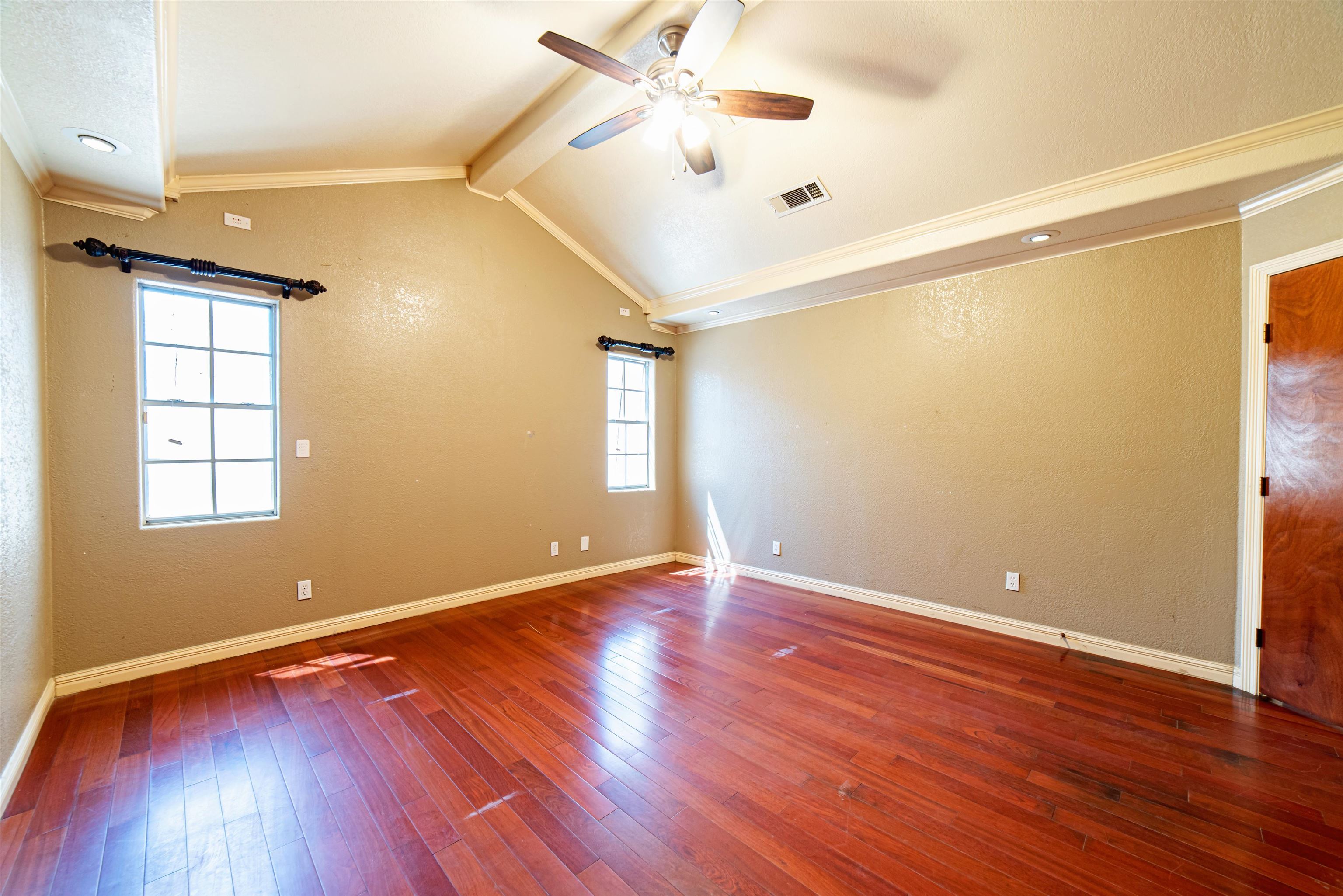 9666 White Wing Lp Property Photo 22