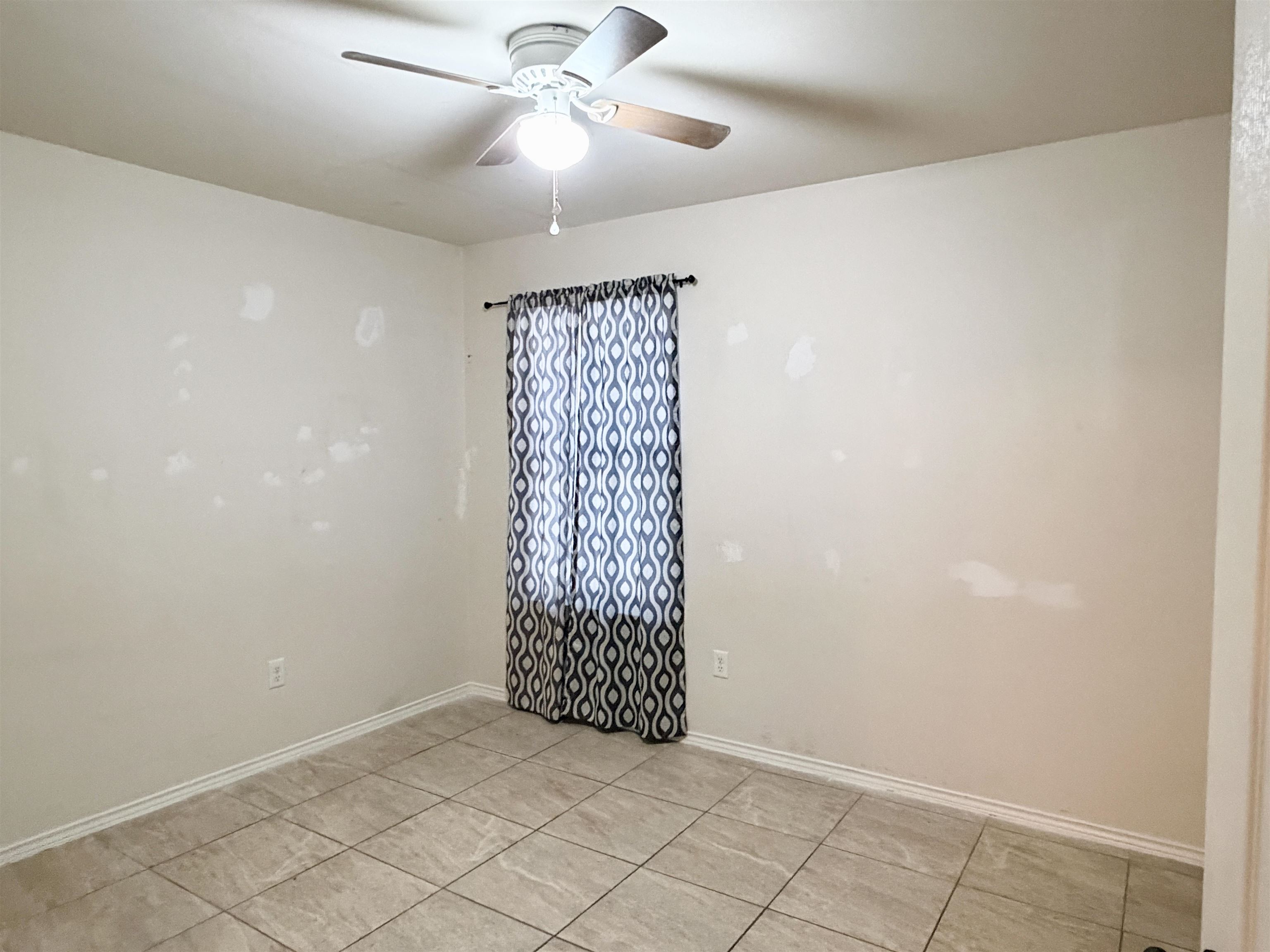 5537 Lagos Del Valle Dr Property Photo 11
