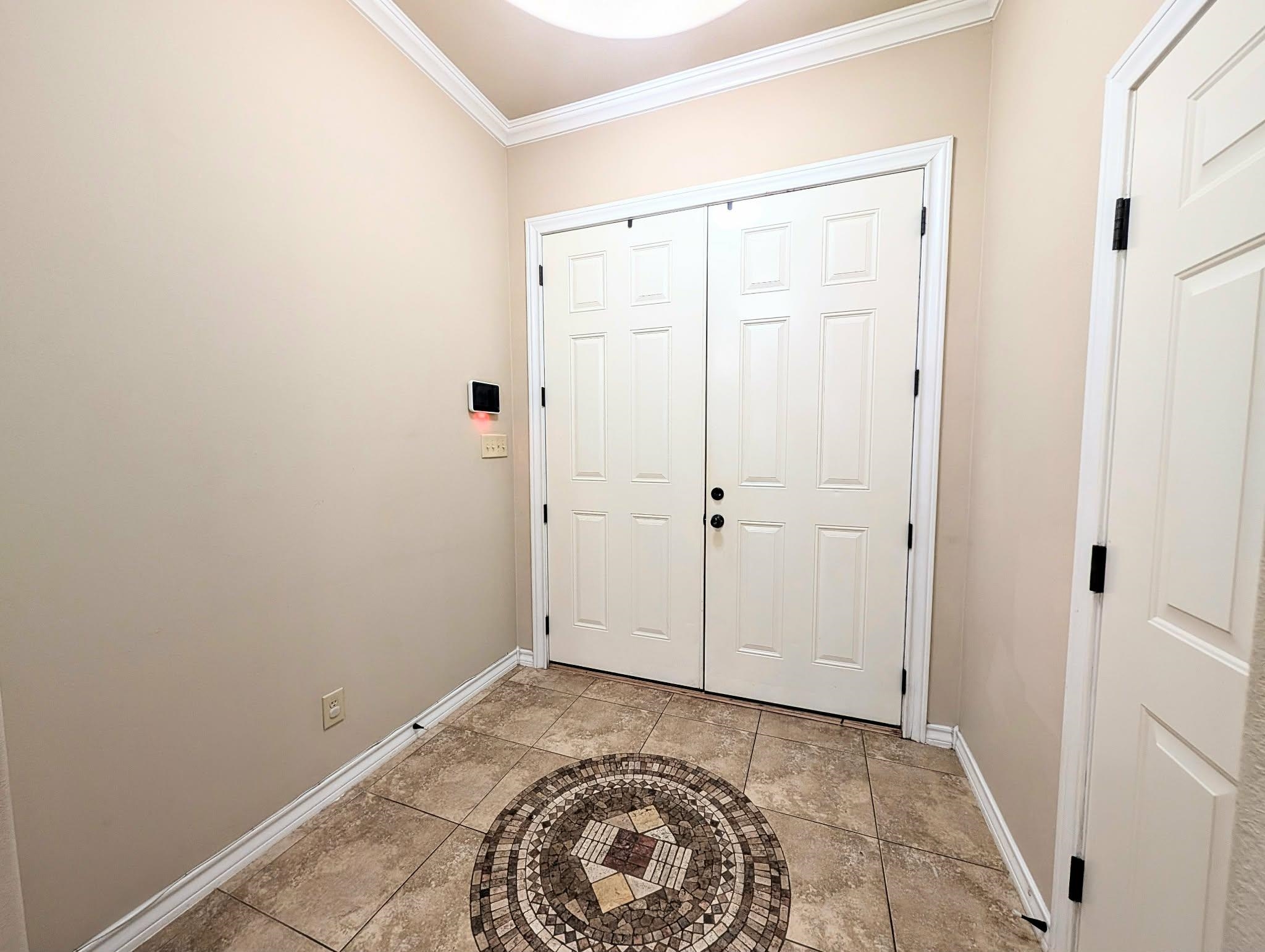 11022 Winburn Dr Property Photo 4
