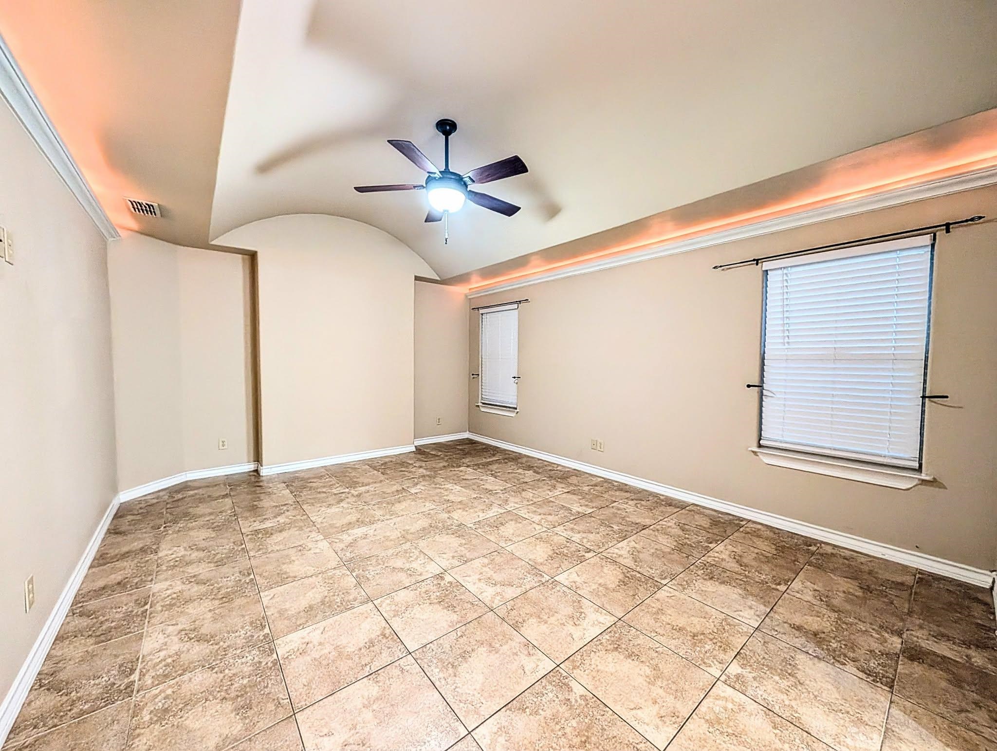 11022 Winburn Dr Property Photo 10