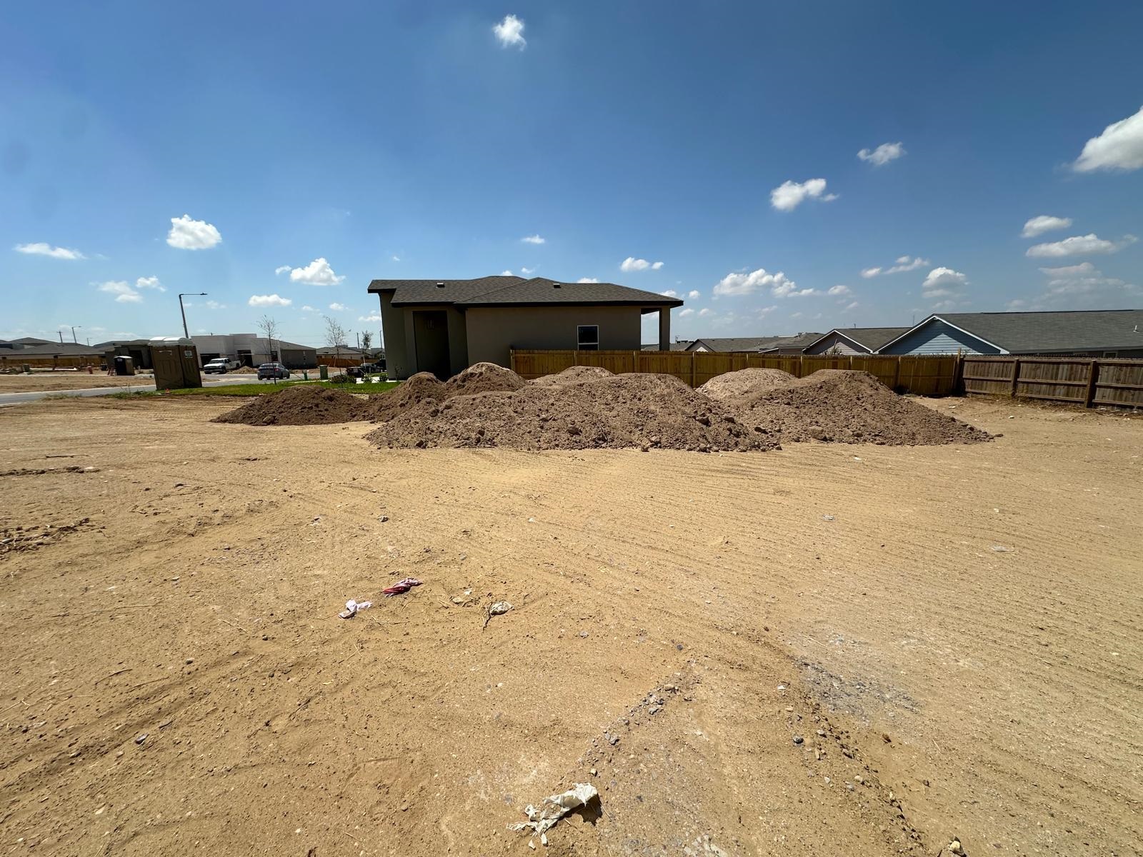 5204 Curuba Dr. Property Photo 6