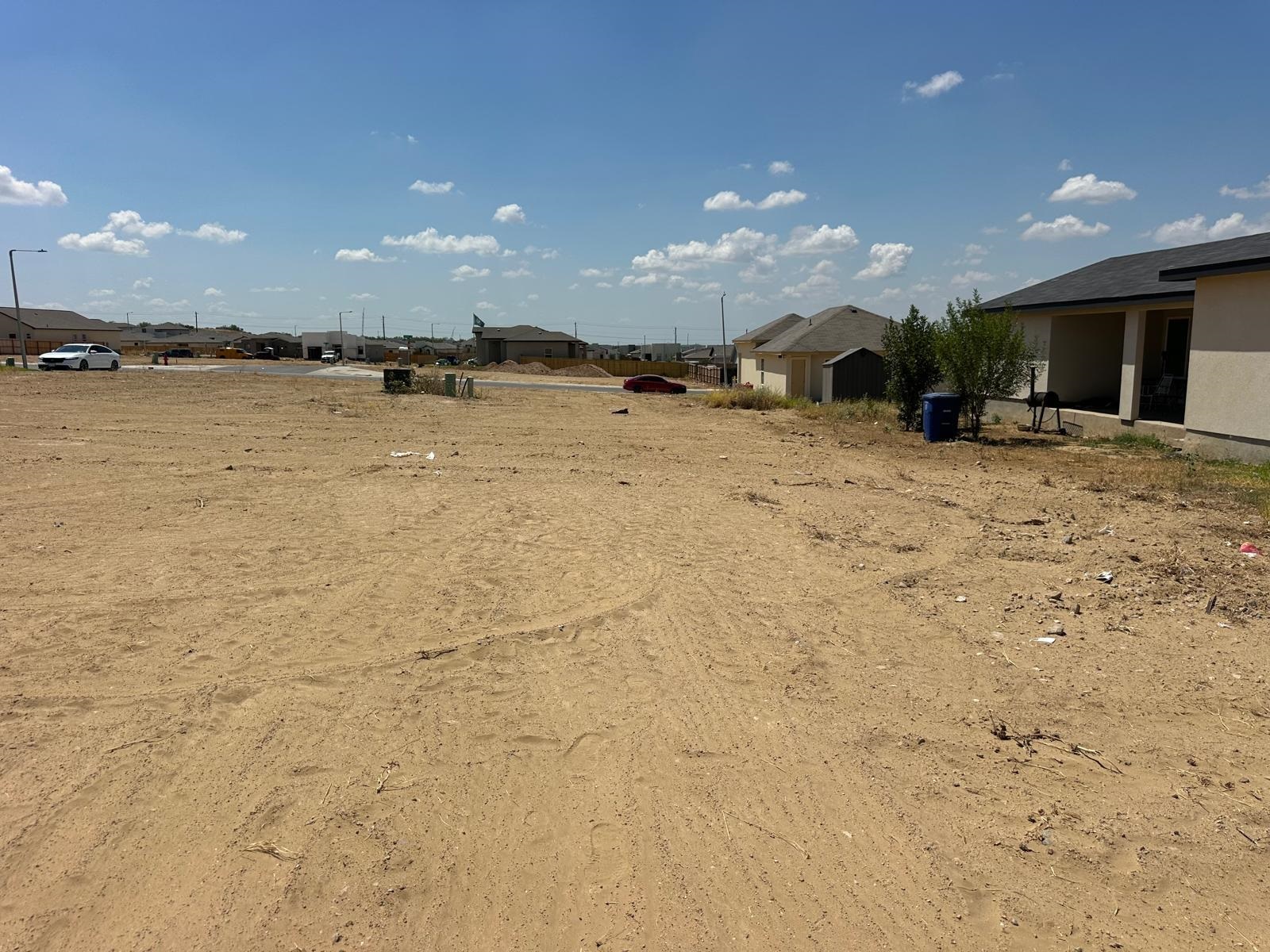 6007 Cherimoya Ln. Property Photo 3