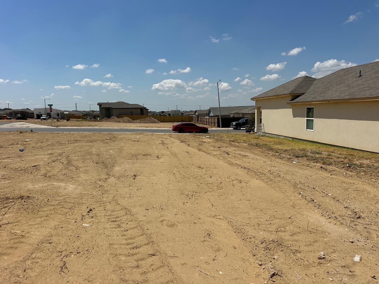 6007 Cherimoya Ln. Property Photo 10