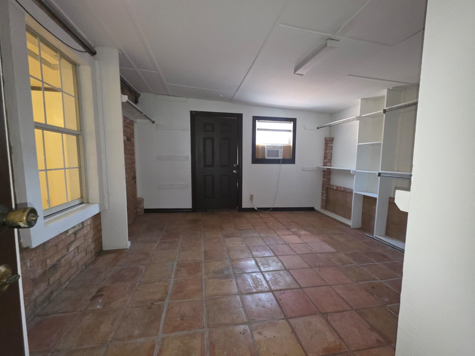 2420 Stewart St Property Photo 16