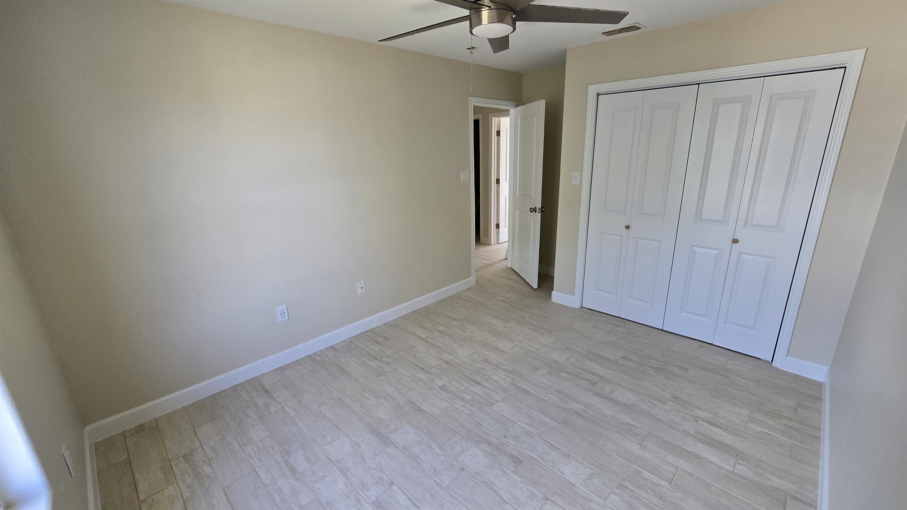 1136 Savannah Lp Property Photo 14
