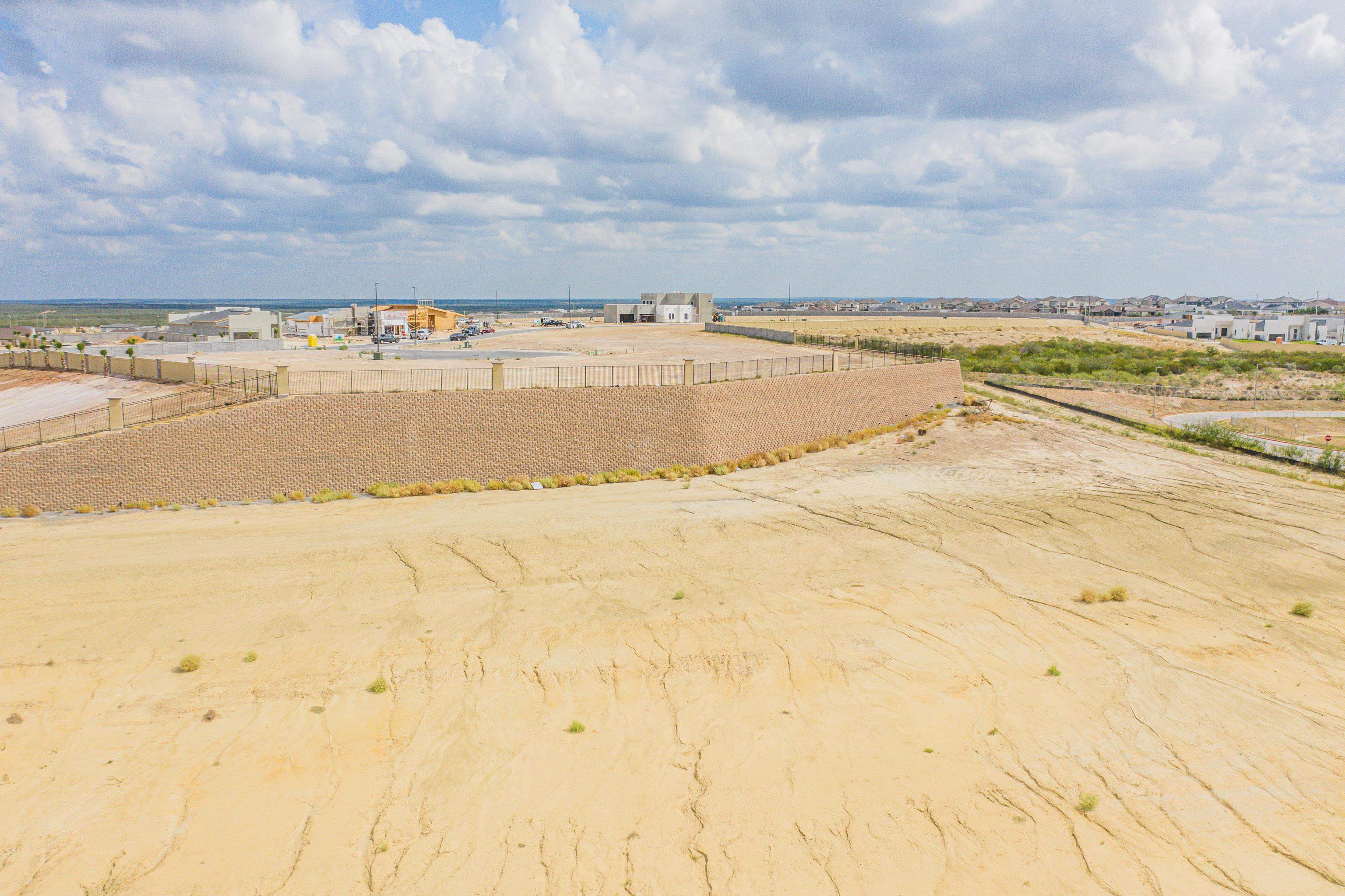 100 Panorama Dr. Property Photo 10