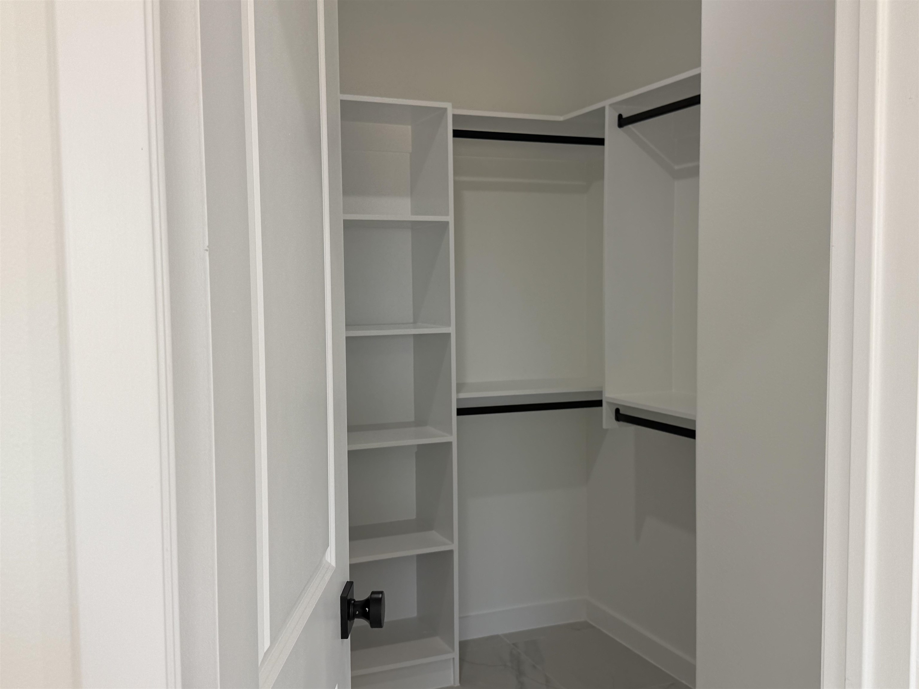 1630 Secretaria Ln. Property Photo 8