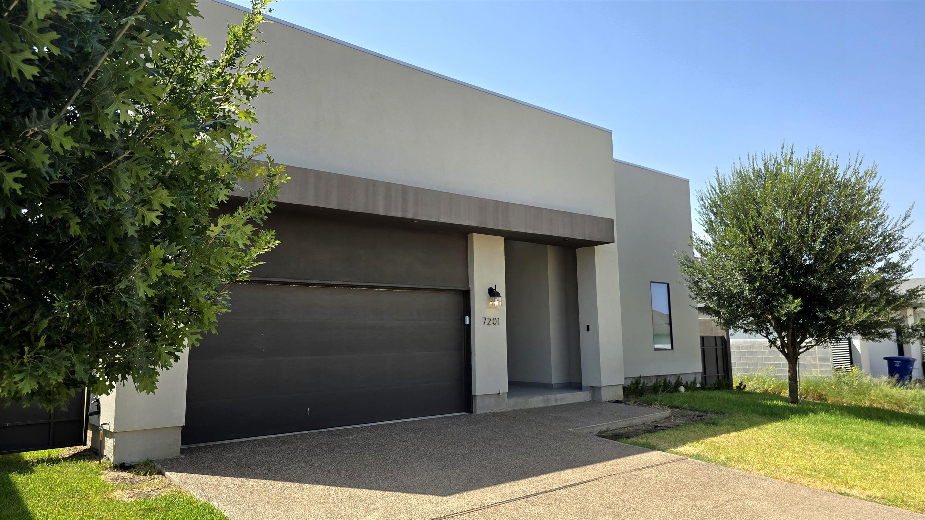 7201 Sylvia Plath Dr Property Photo 2