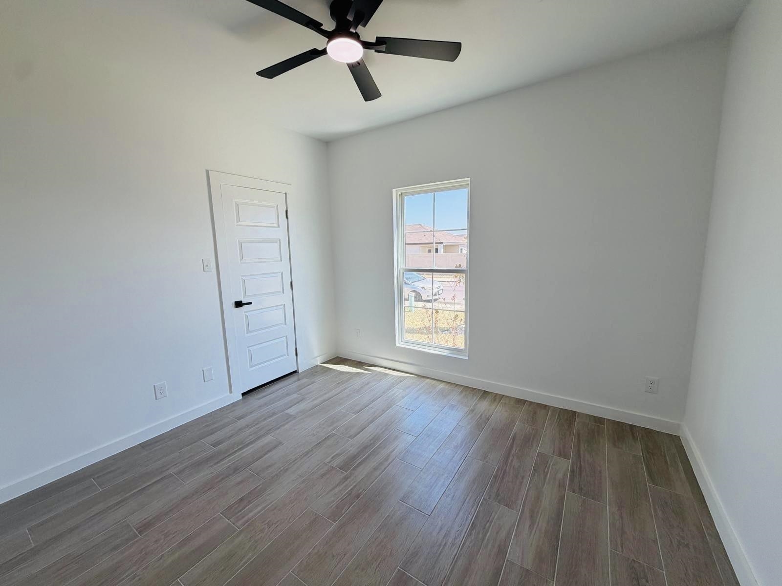 5608 Moses Lp. Property Photo 11
